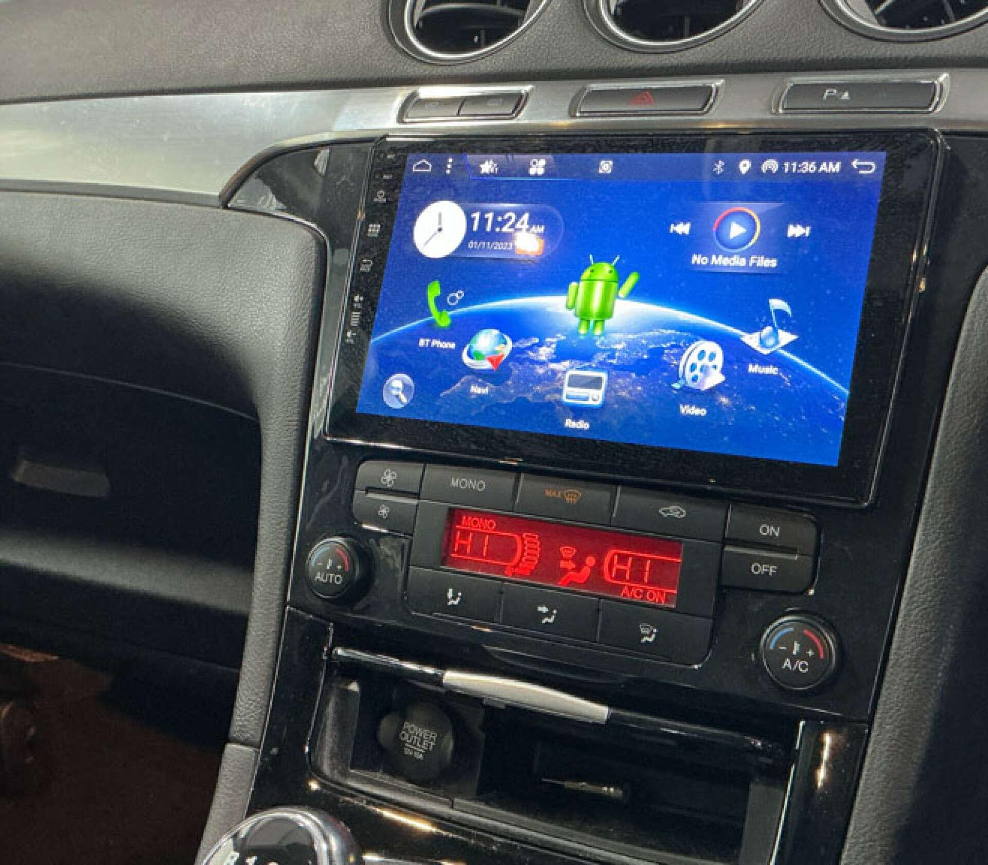 Ford S-Max view 2