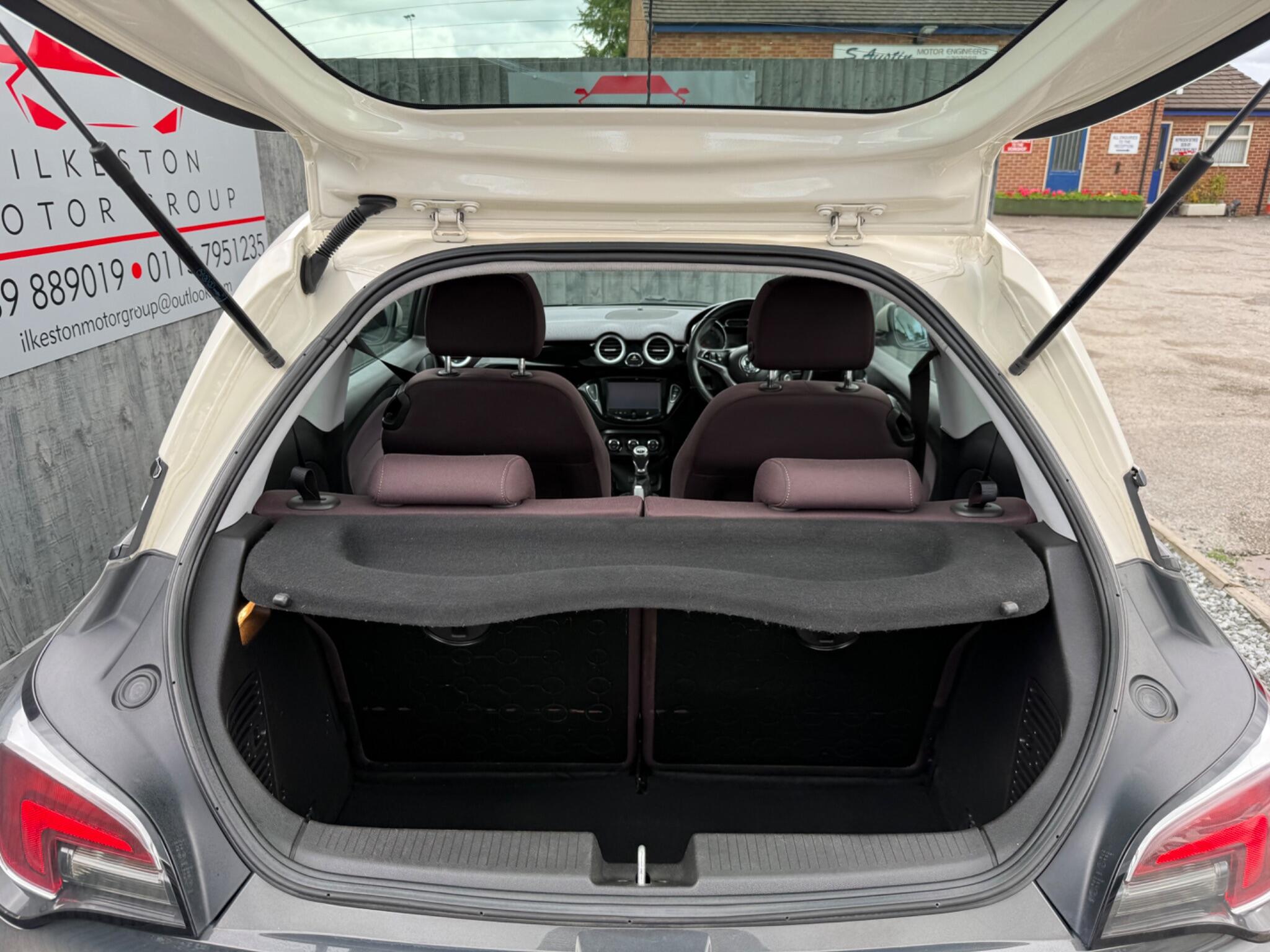 2015 Vauxhall ADAM 1.2 16v GLAM Euro 5 3dr • 111,490 miles image 10