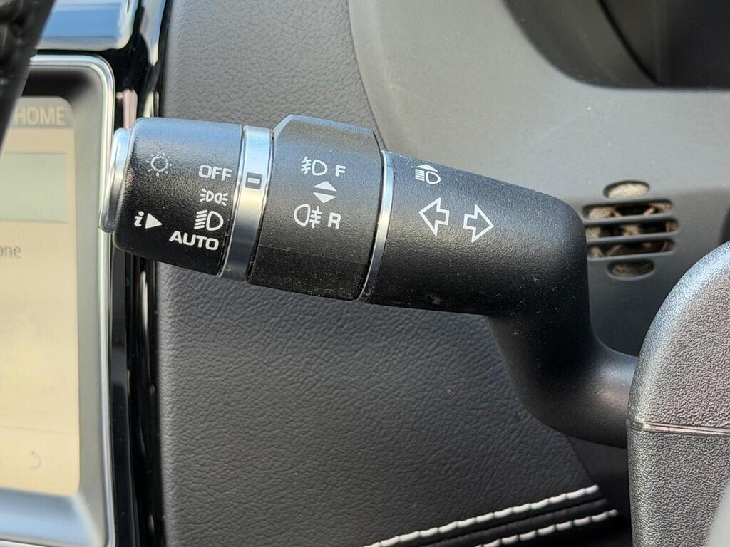 Jaguar F-Pace view 54