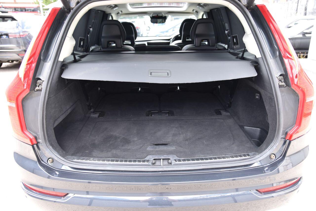 Volvo XC90 view 56