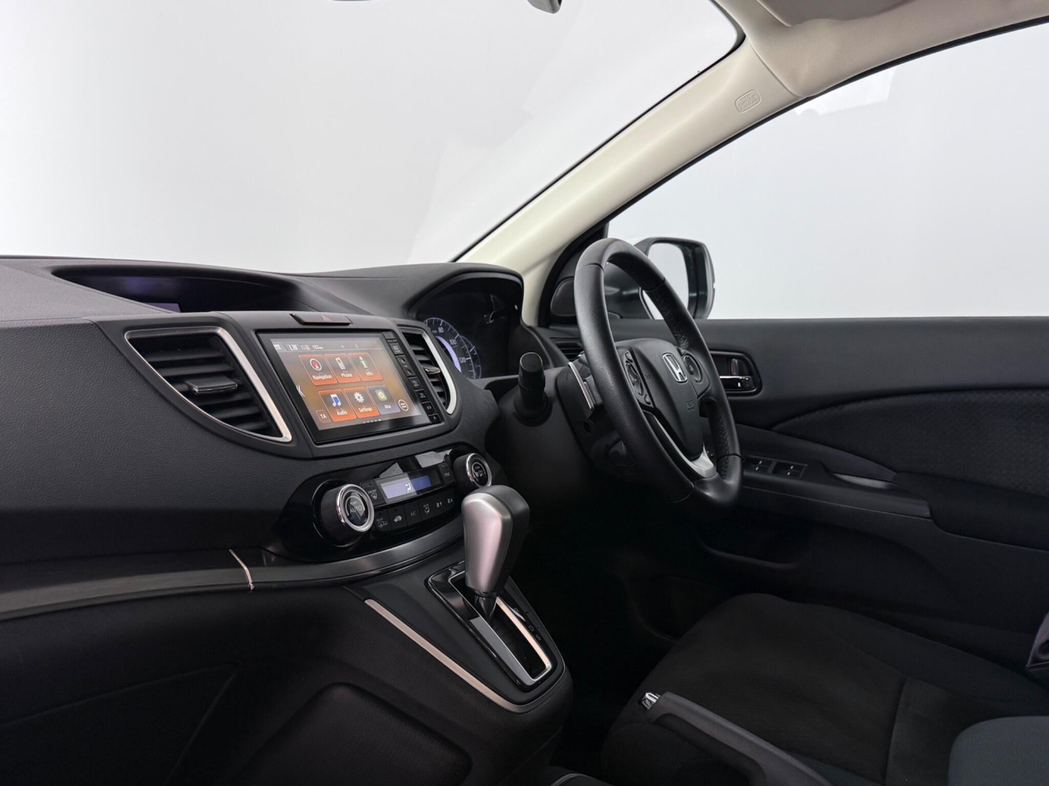 Honda CR-V view 4