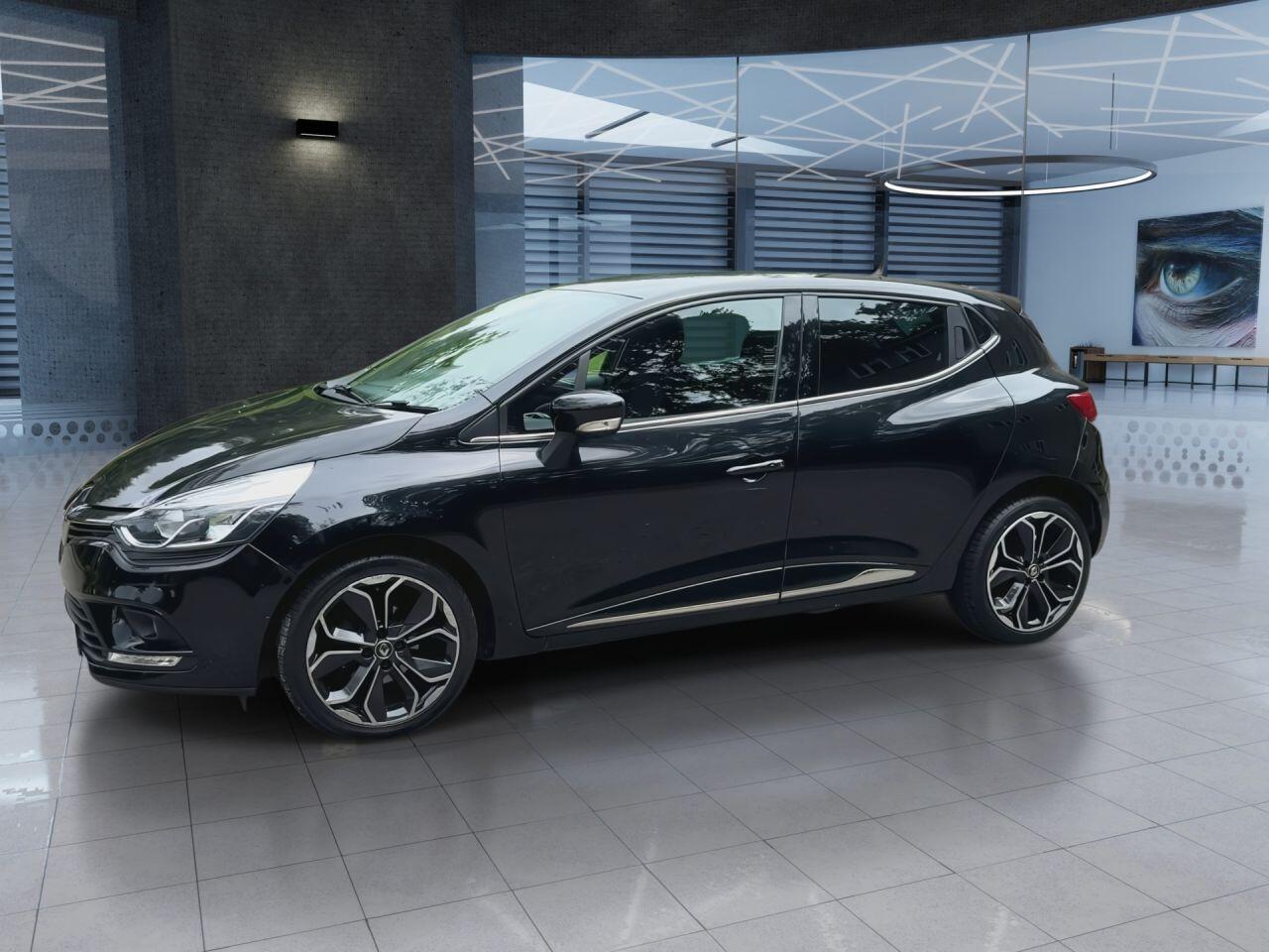 Renault Clio view 4