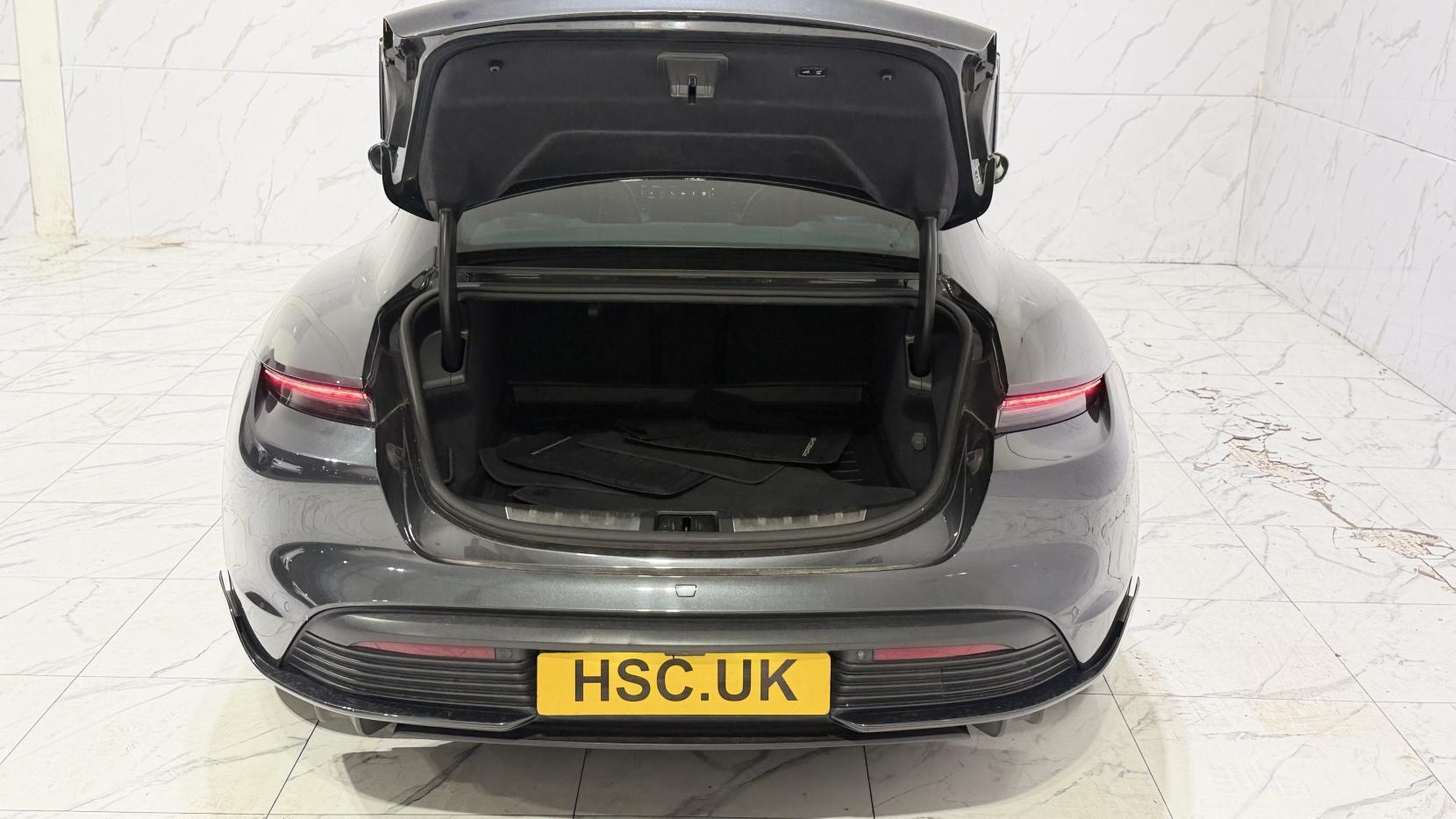 Porsche Taycan view 33