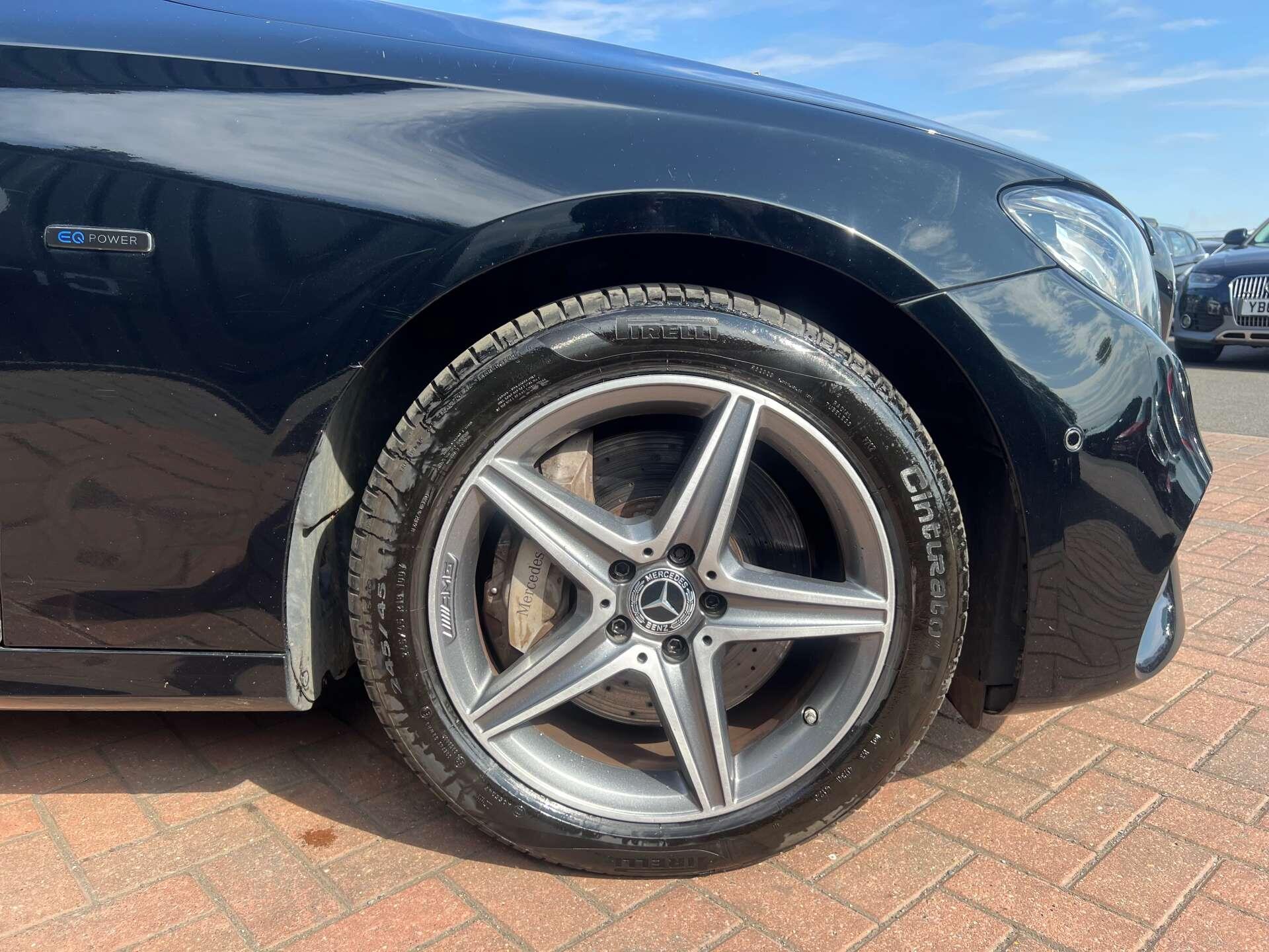 Mercedes-Benz E-Class view 56