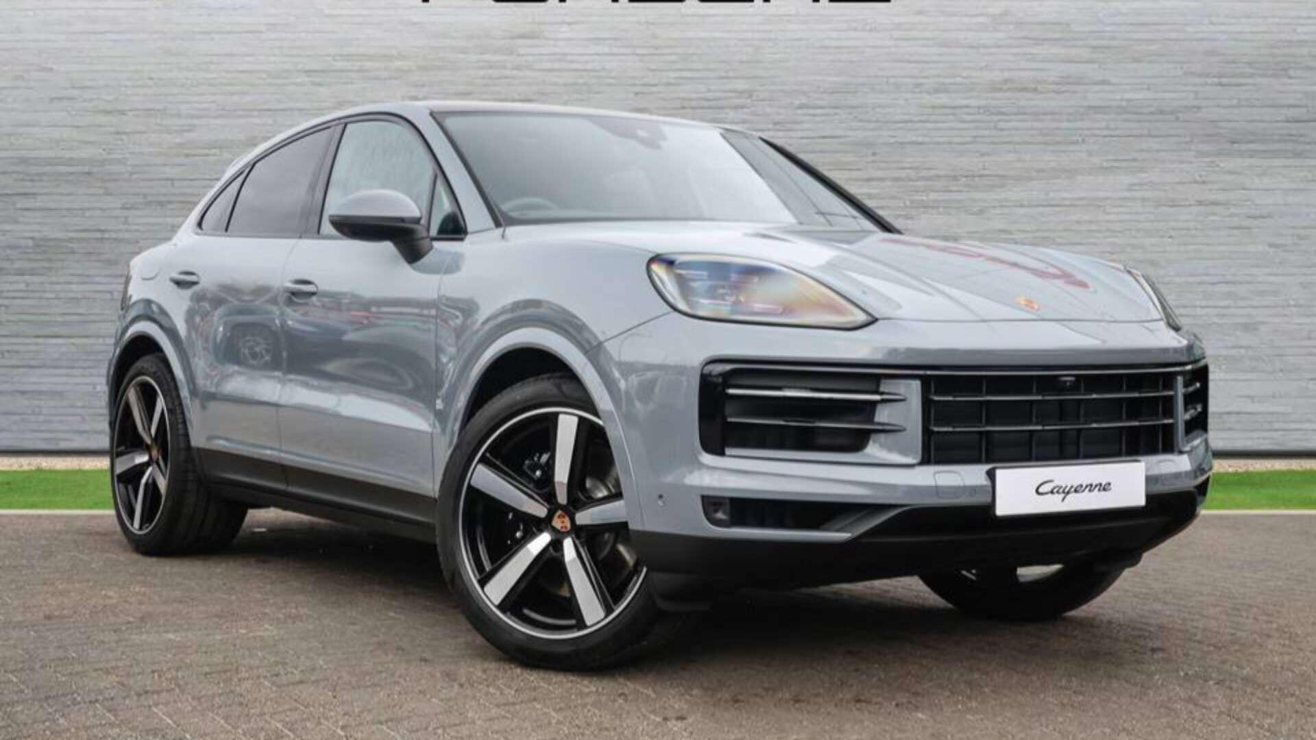 2025 Porsche Cayenne in Grey for sale