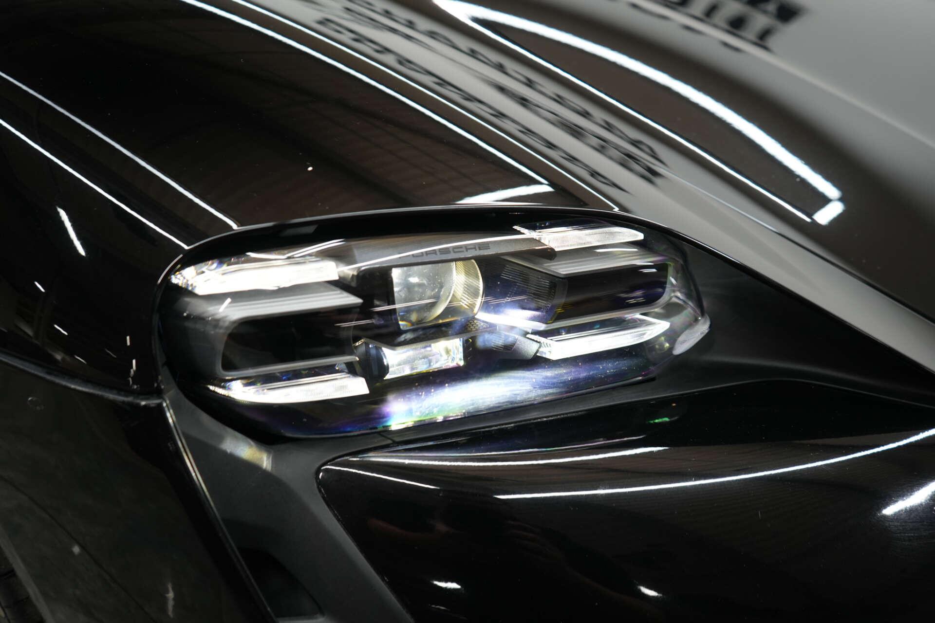 Porsche Taycan view 47