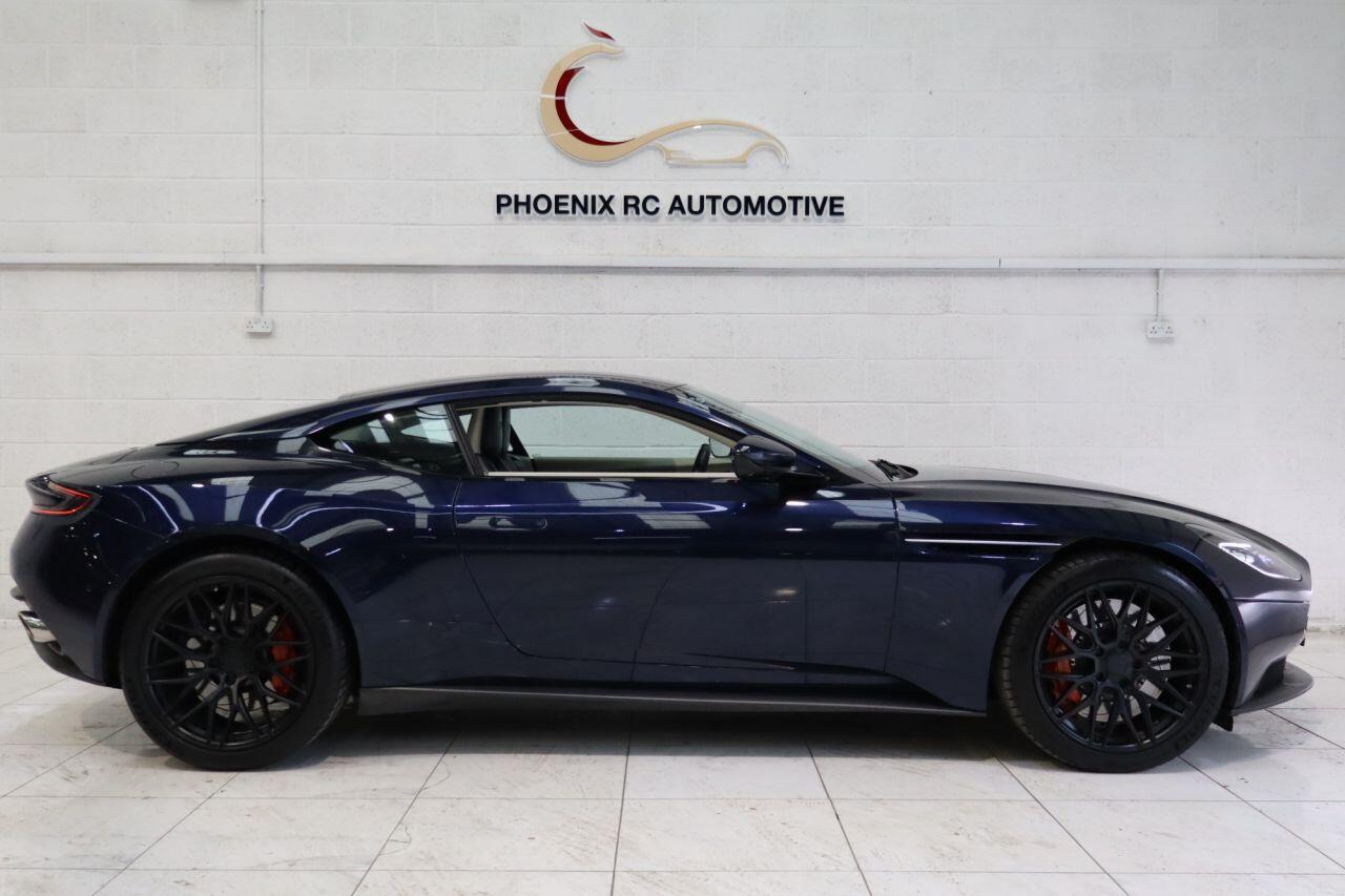 Aston Martin DB11 view 7