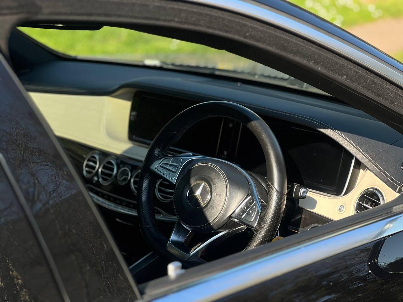 Mercedes-Benz S-Class view 31