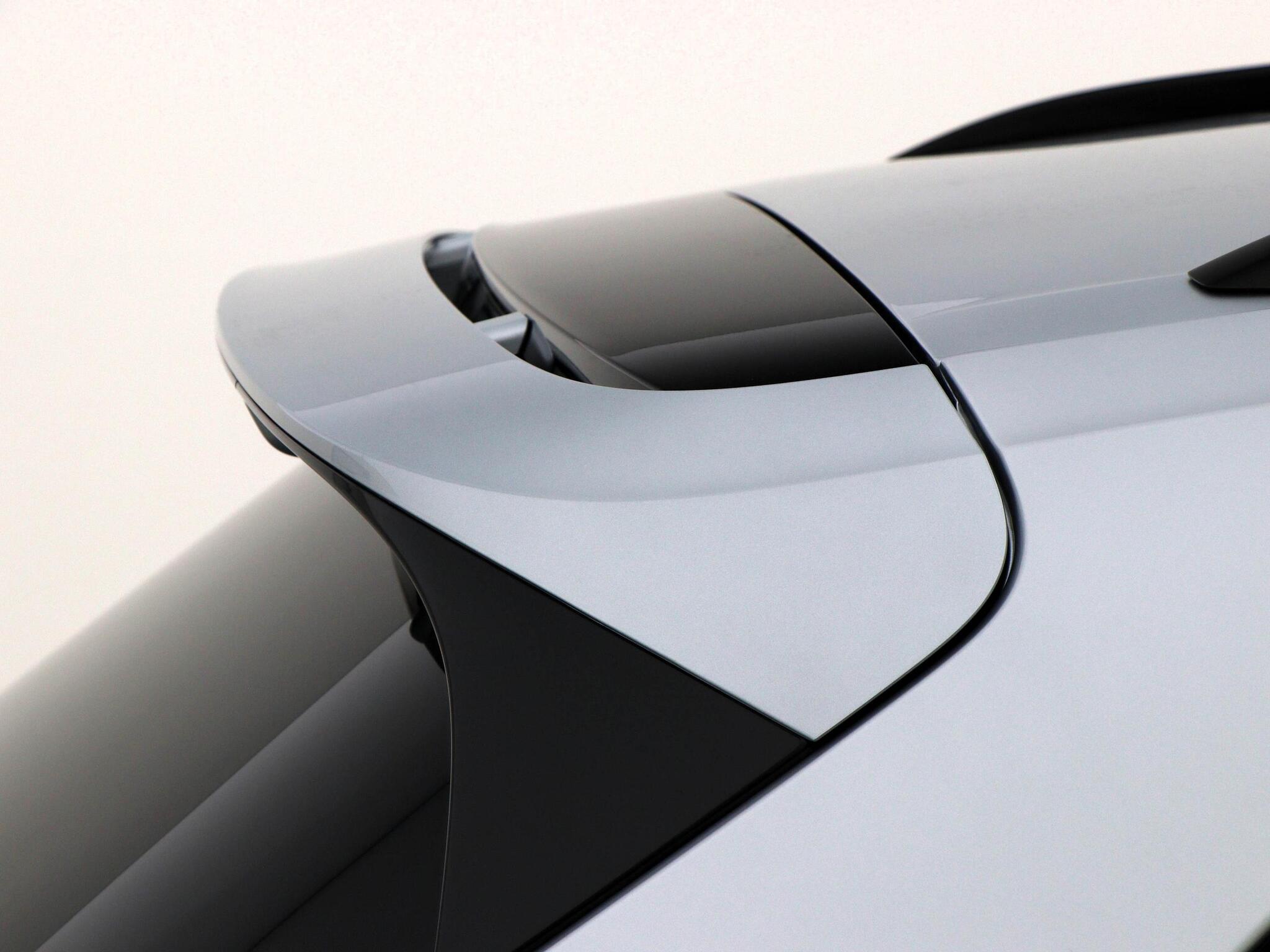 Porsche Cayenne view 17