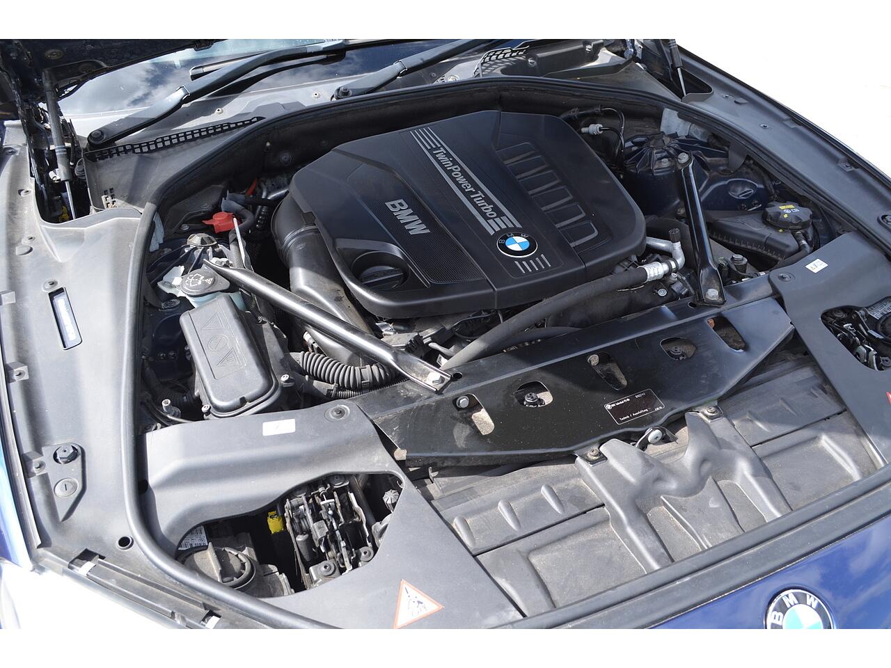 BMW 6 Series view 35