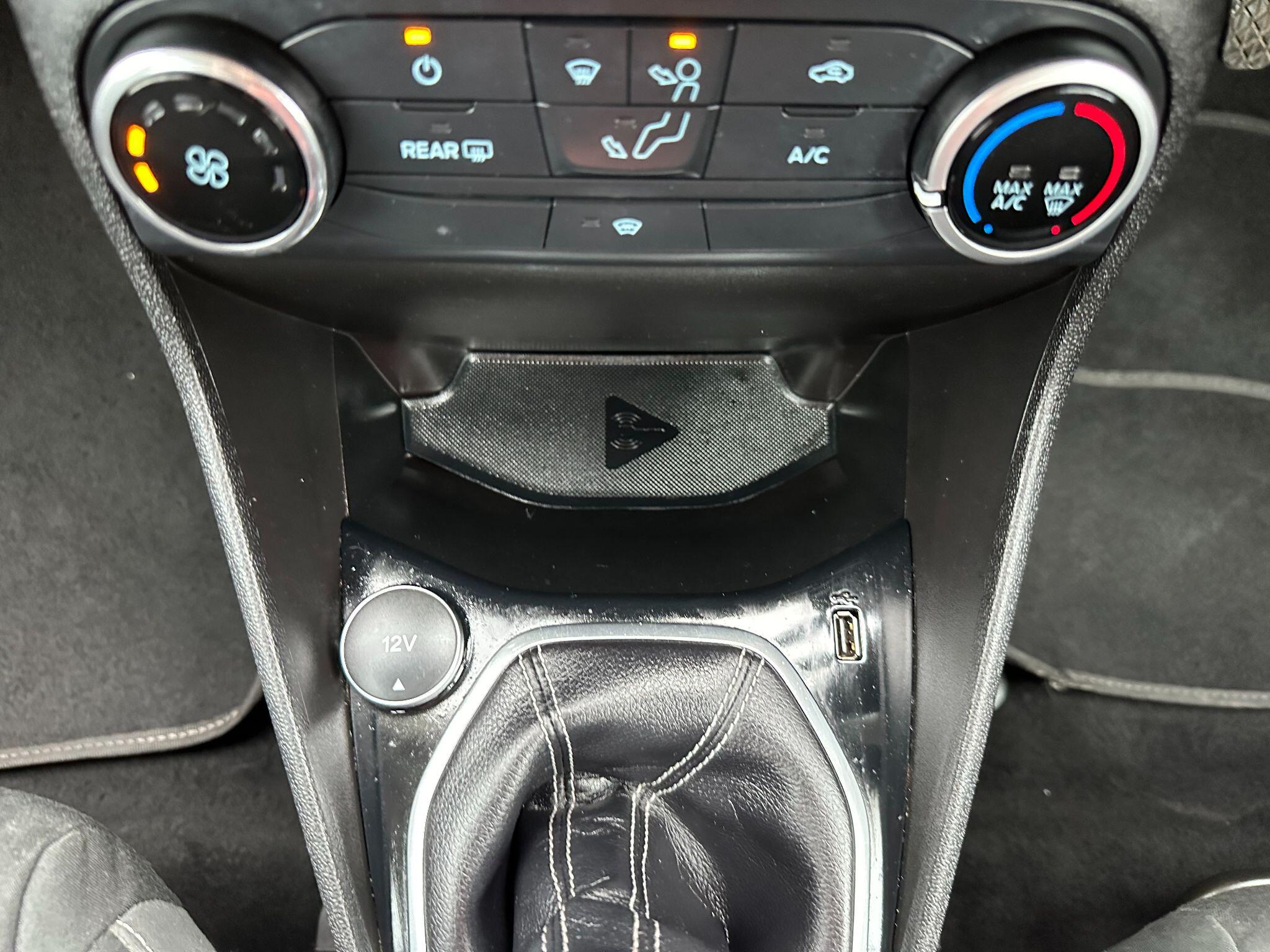 2019 Ford Fiesta 1.1 Ti-VCT Zetec Euro 6 (s/s) 5dr • 33,000 miles image 42