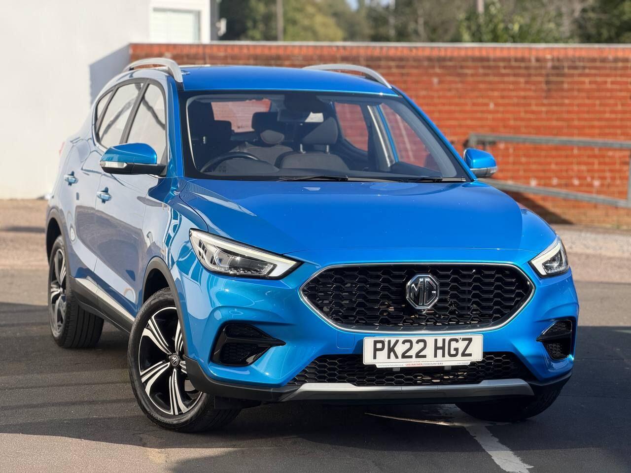 MG ZS view 41