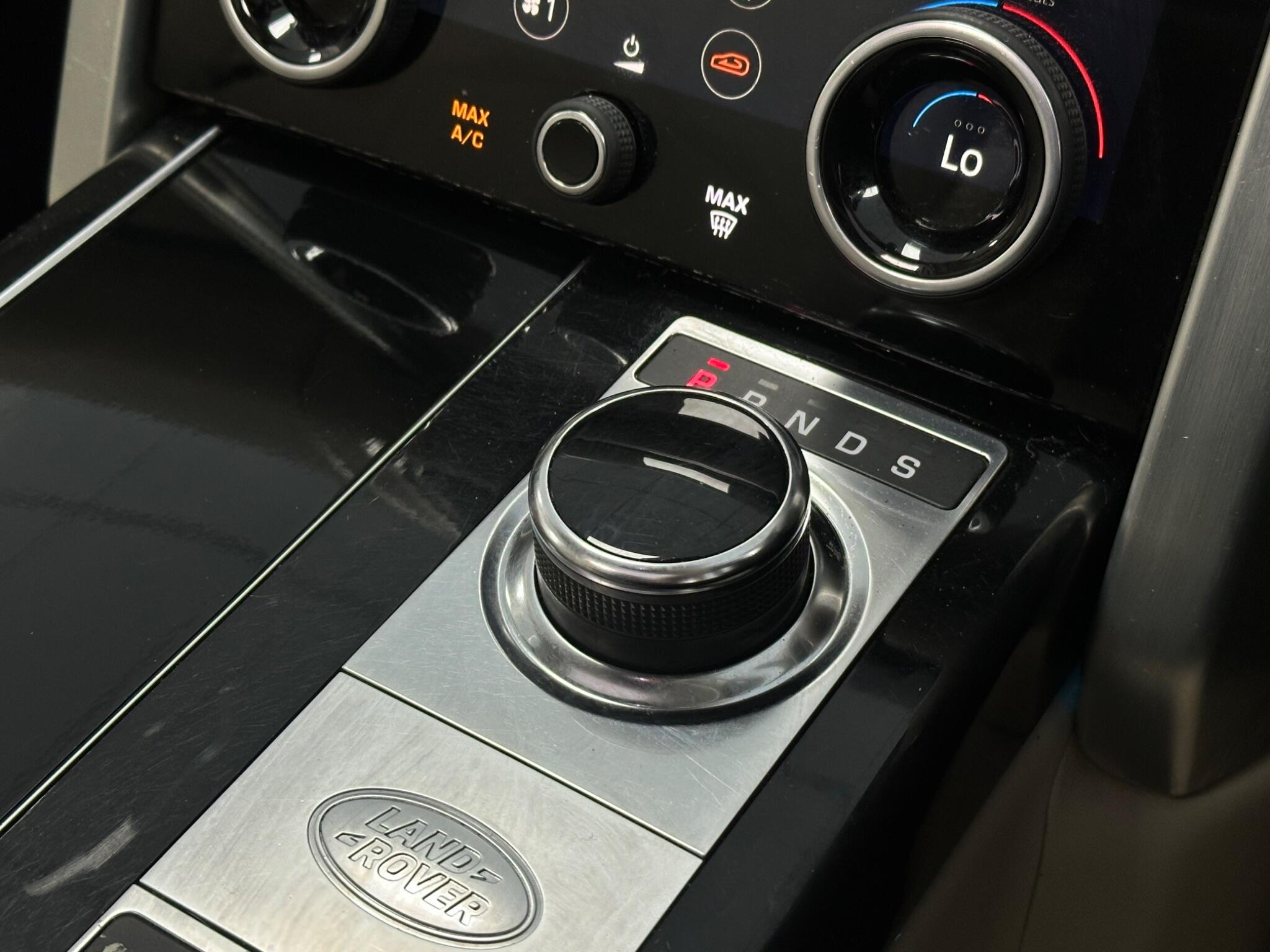 Land Rover Range Rover view 27