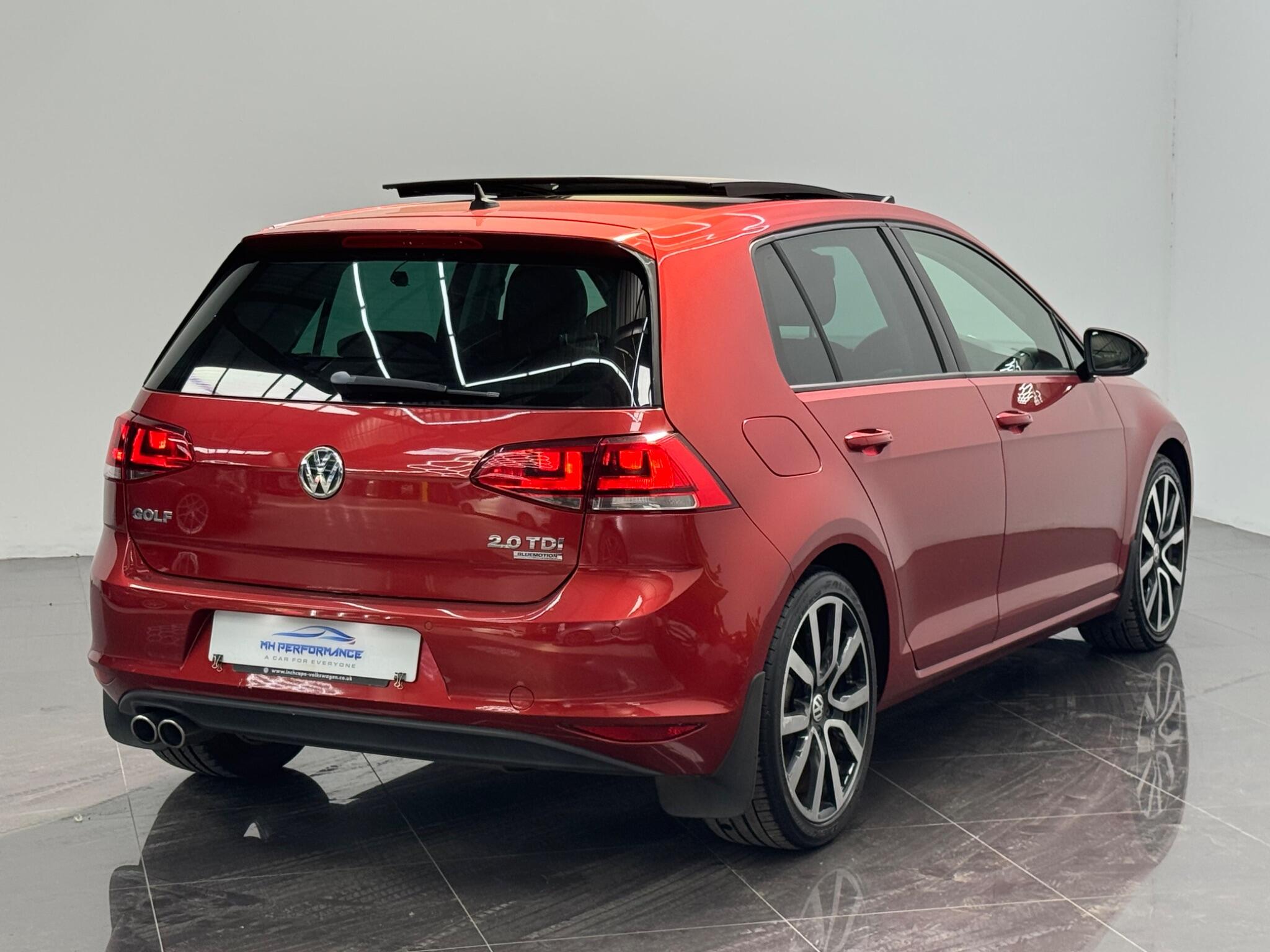 Volkswagen Golf view 9