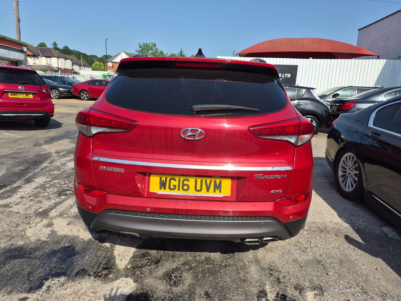 Hyundai Tucson view 4