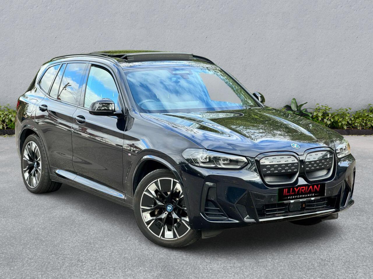 BMW iX3