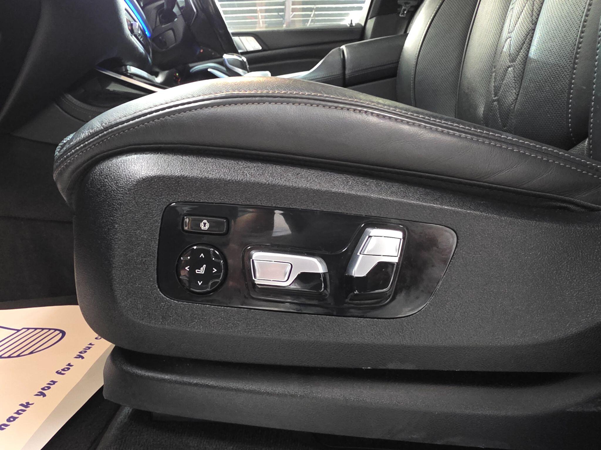 BMW X7 view 63