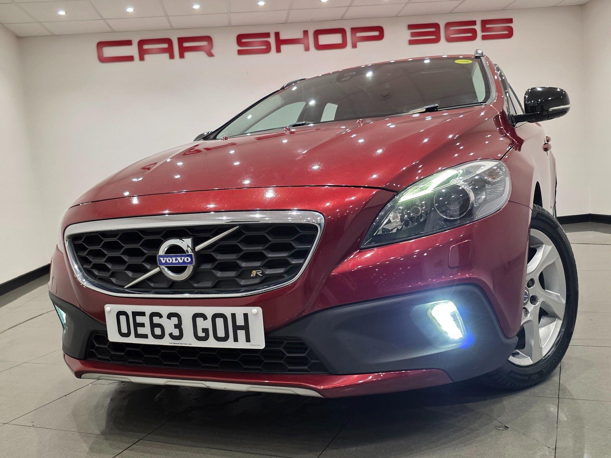 Volvo V40 Cross Country view 44