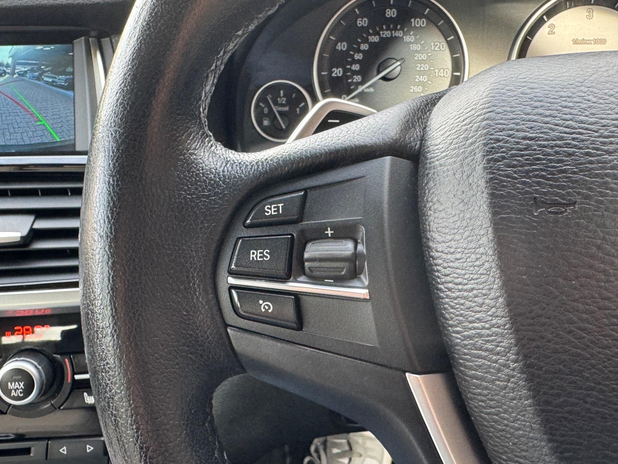 BMW X3 view 16