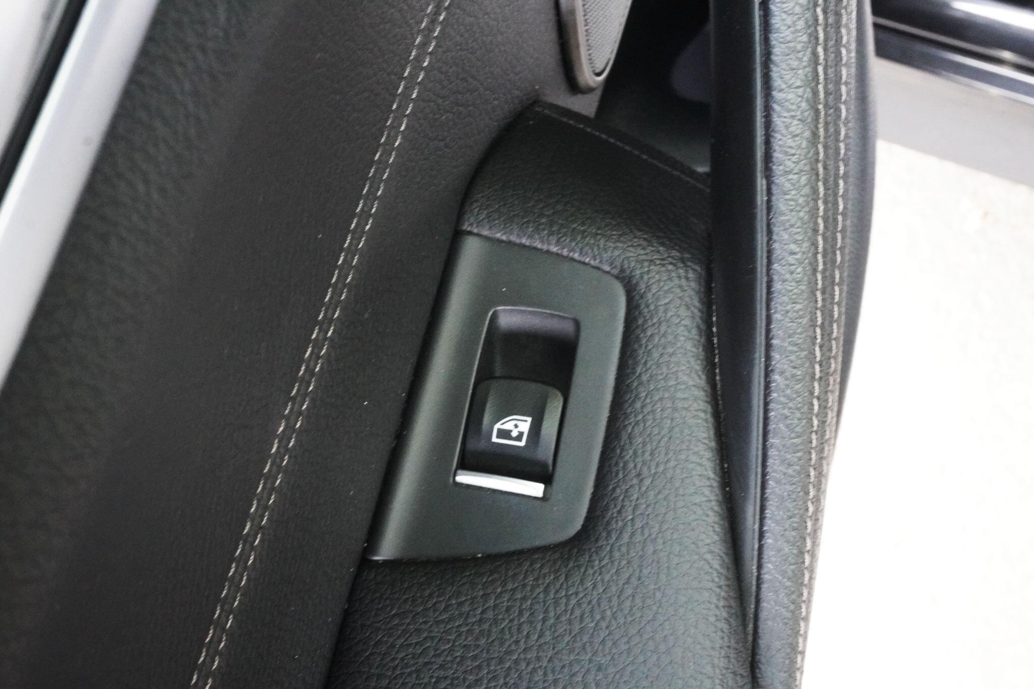 BMW 5 Series view 78
