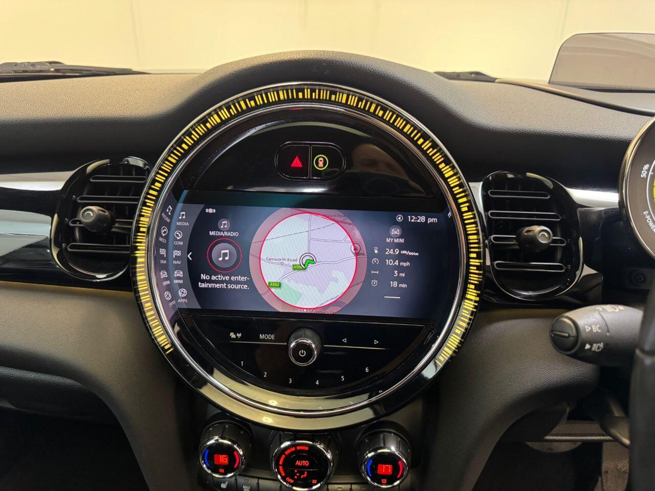 Mini Electric Hatch view 71