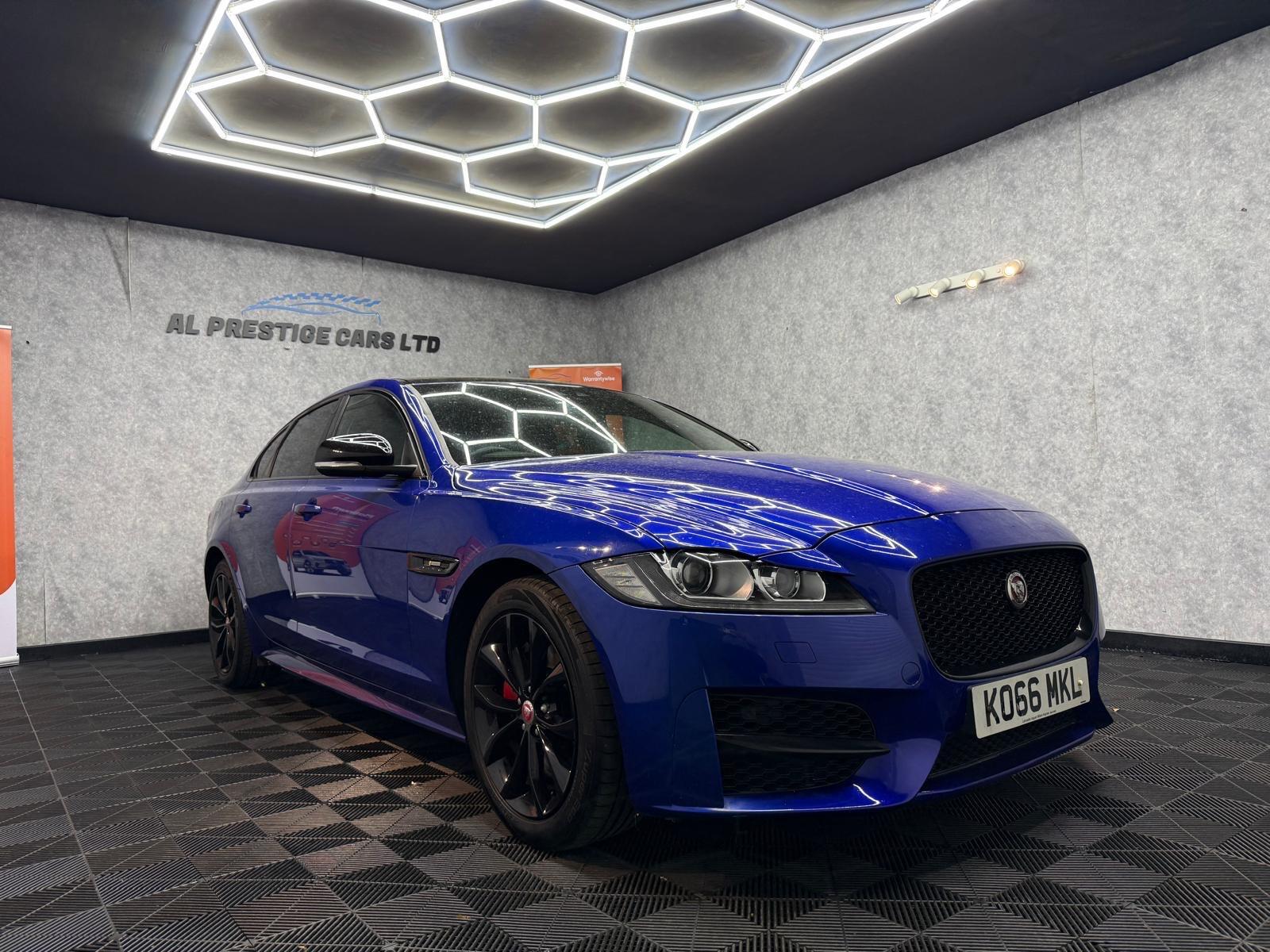 Jaguar XF view 5
