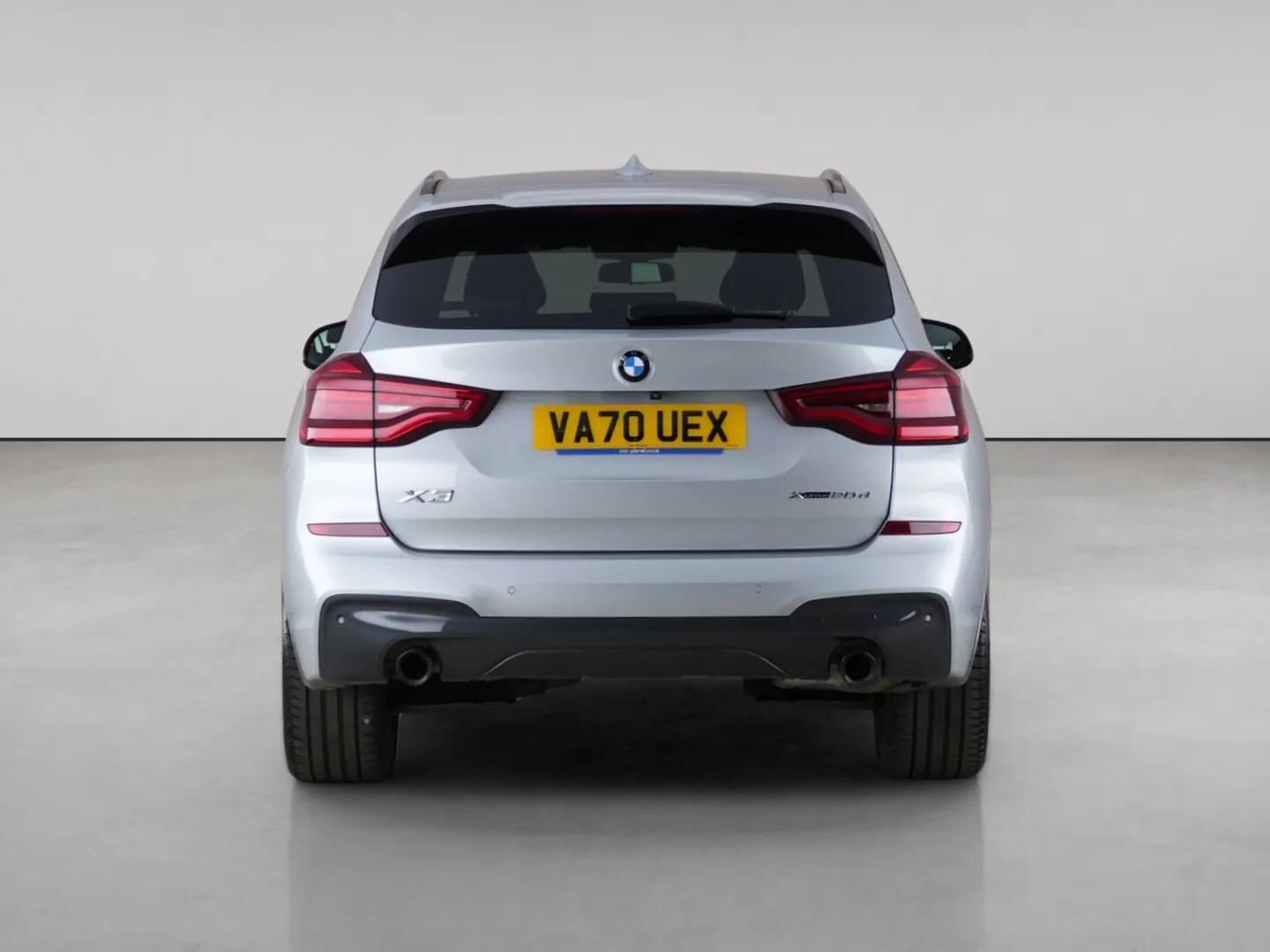 BMW X3 view 7