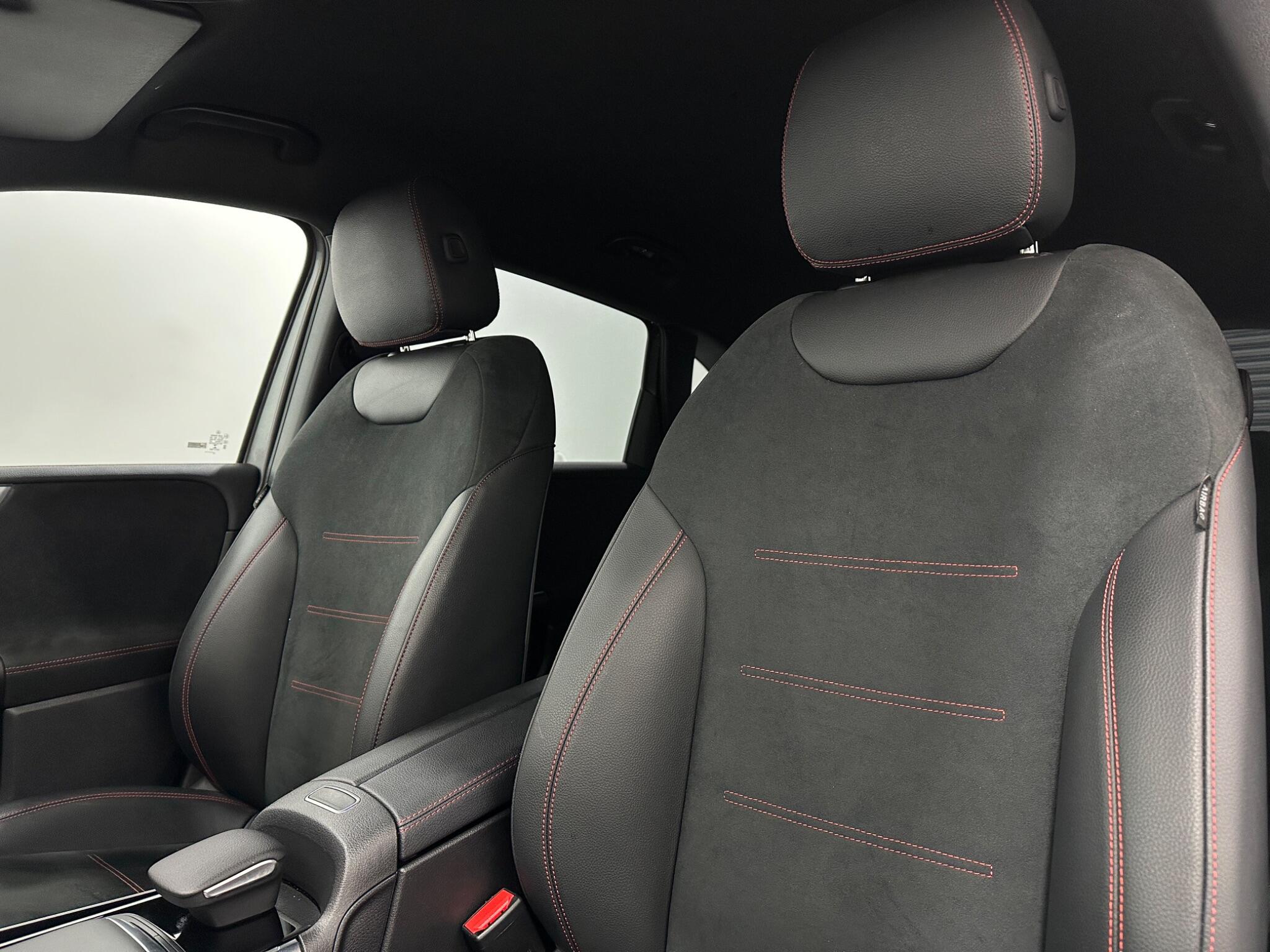 Mercedes-Benz B-Class view 38