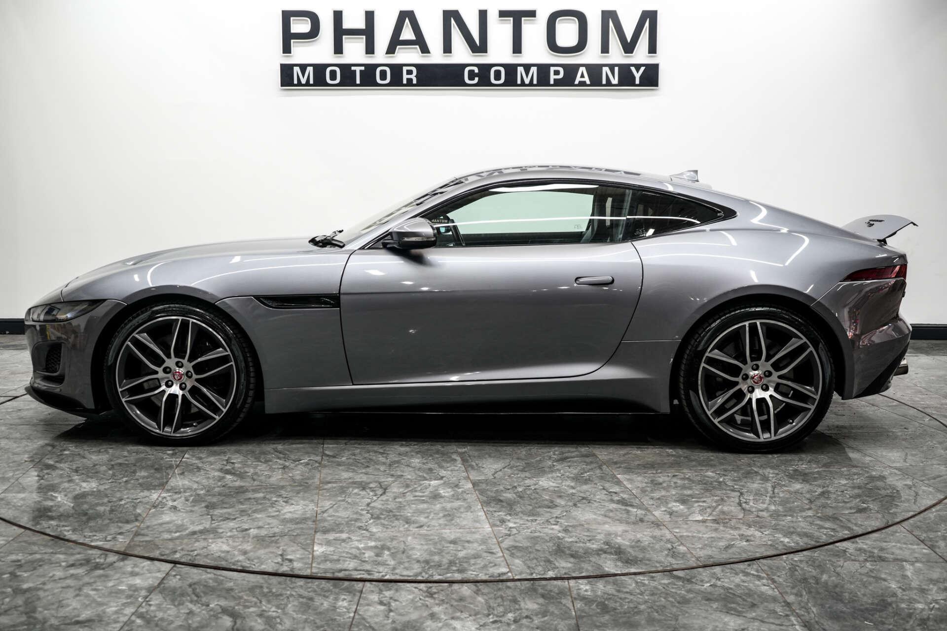 Jaguar F-Type view 3