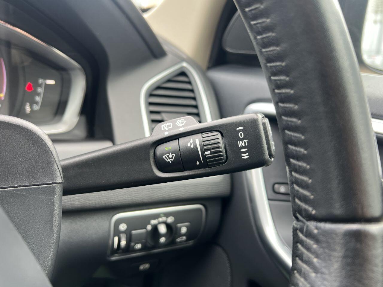 Volvo XC60 view 52