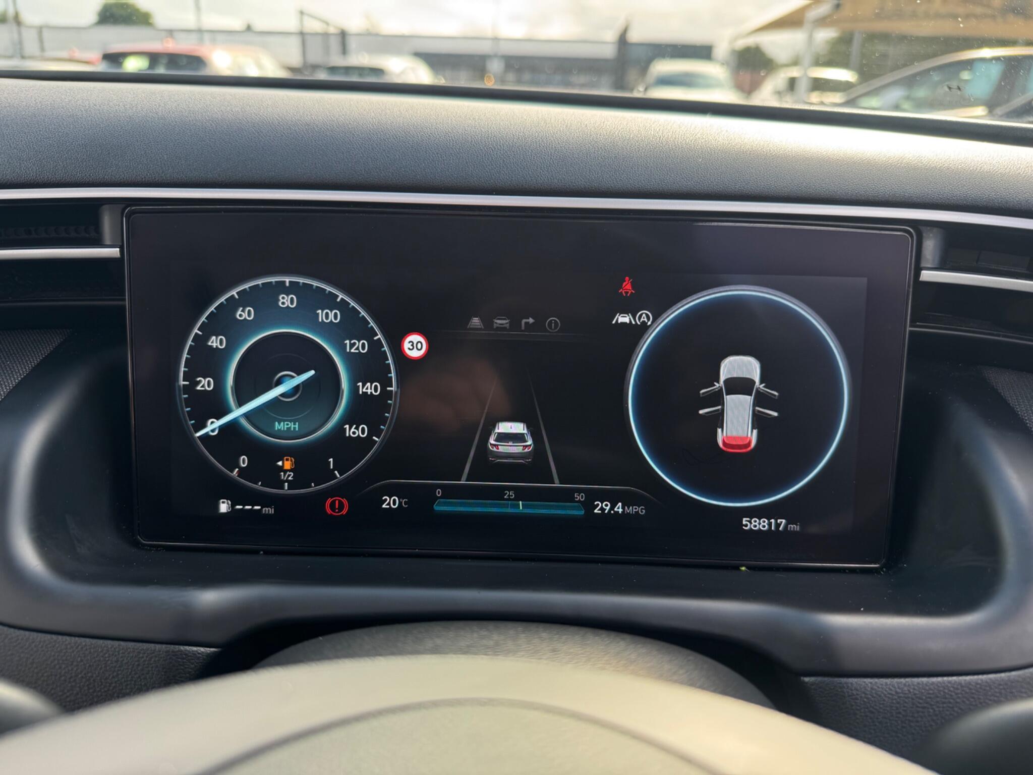 Hyundai Tucson view 33