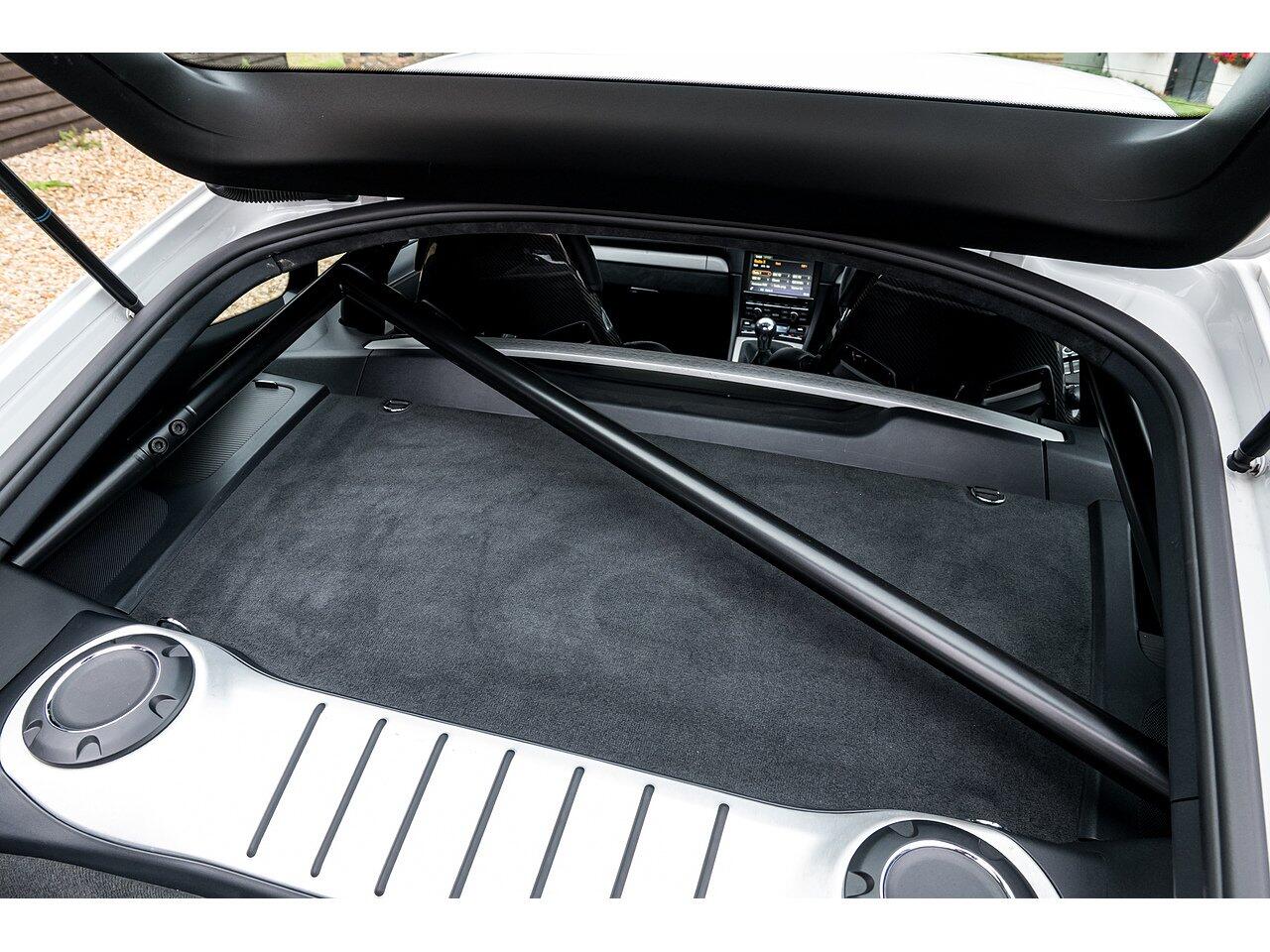 Porsche Cayman view 43