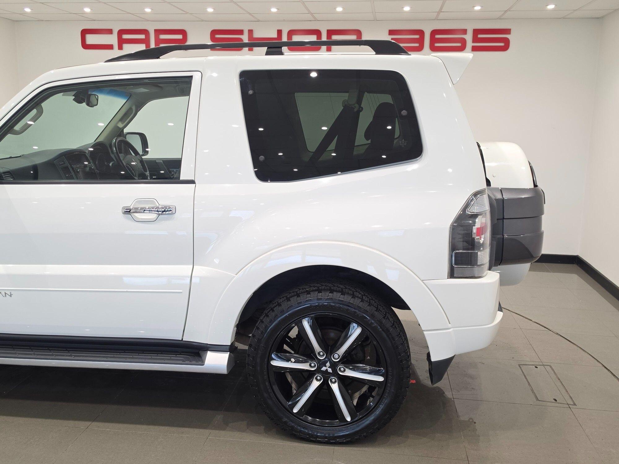 Mitsubishi Shogun view 42