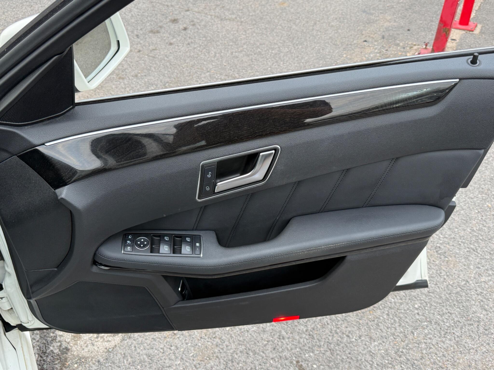 Mercedes-Benz E Class - Image 33