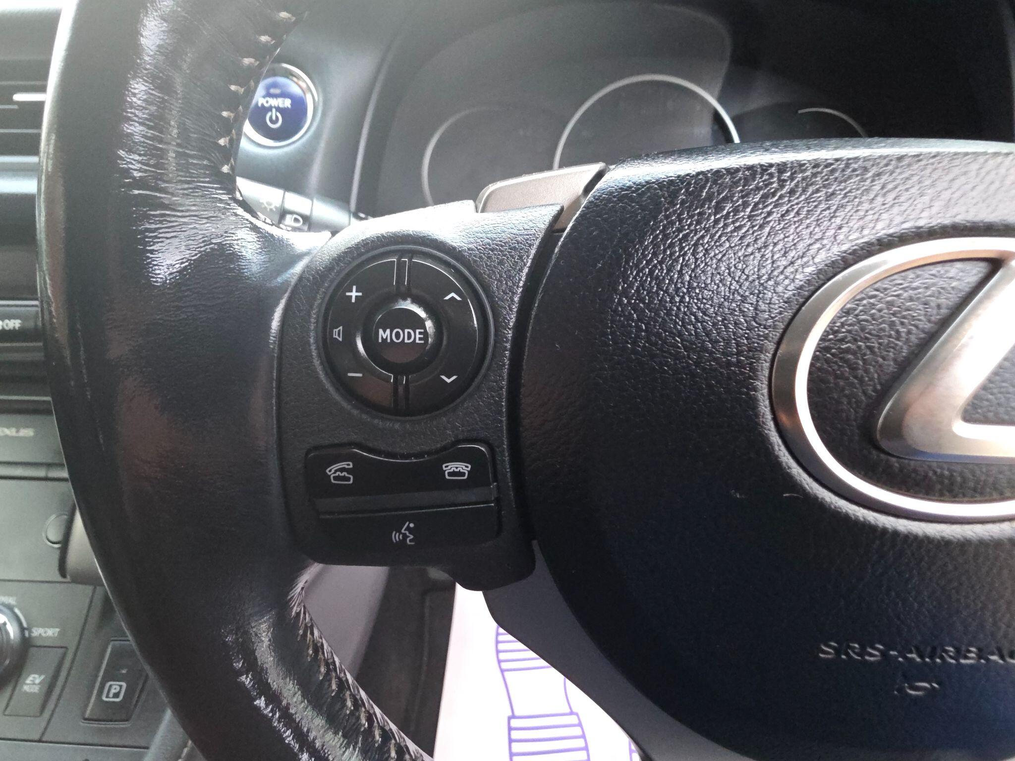 2015 Lexus CT image 24