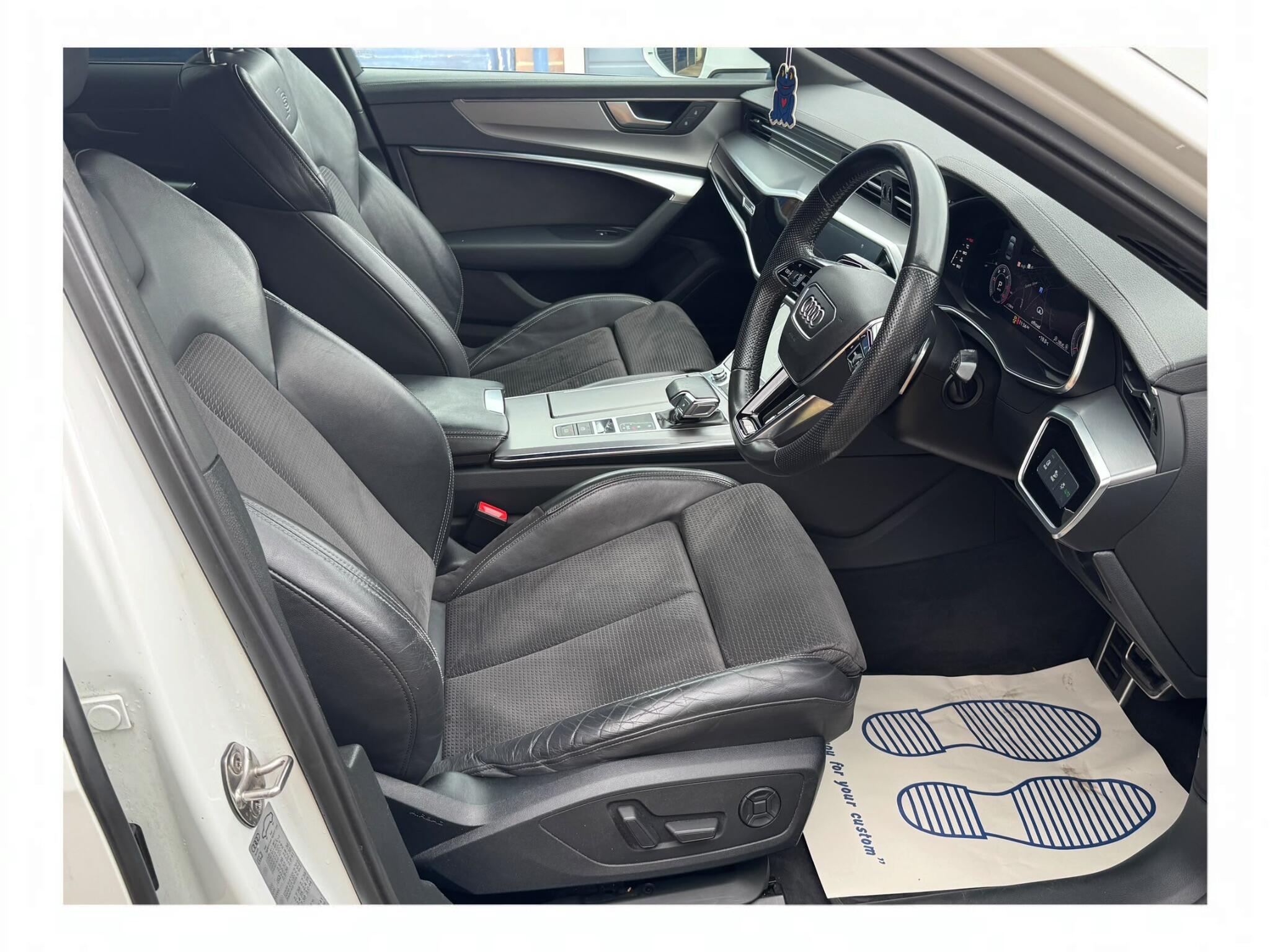 Audi A6 view 19