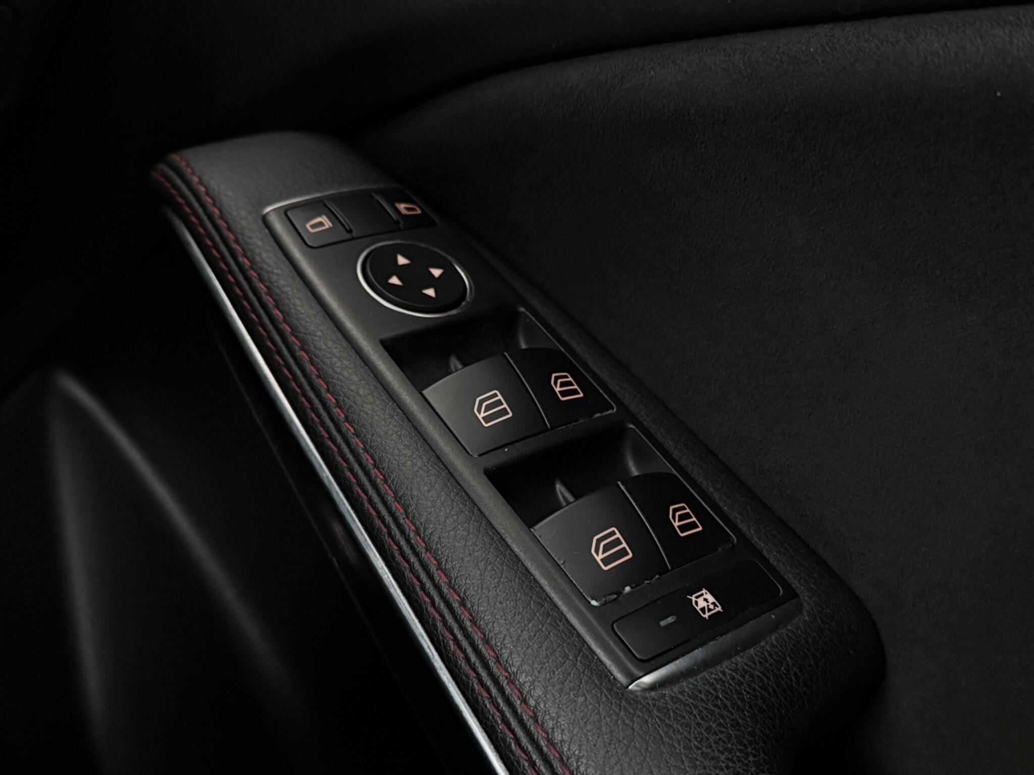 Mercedes-Benz A-Class view 16