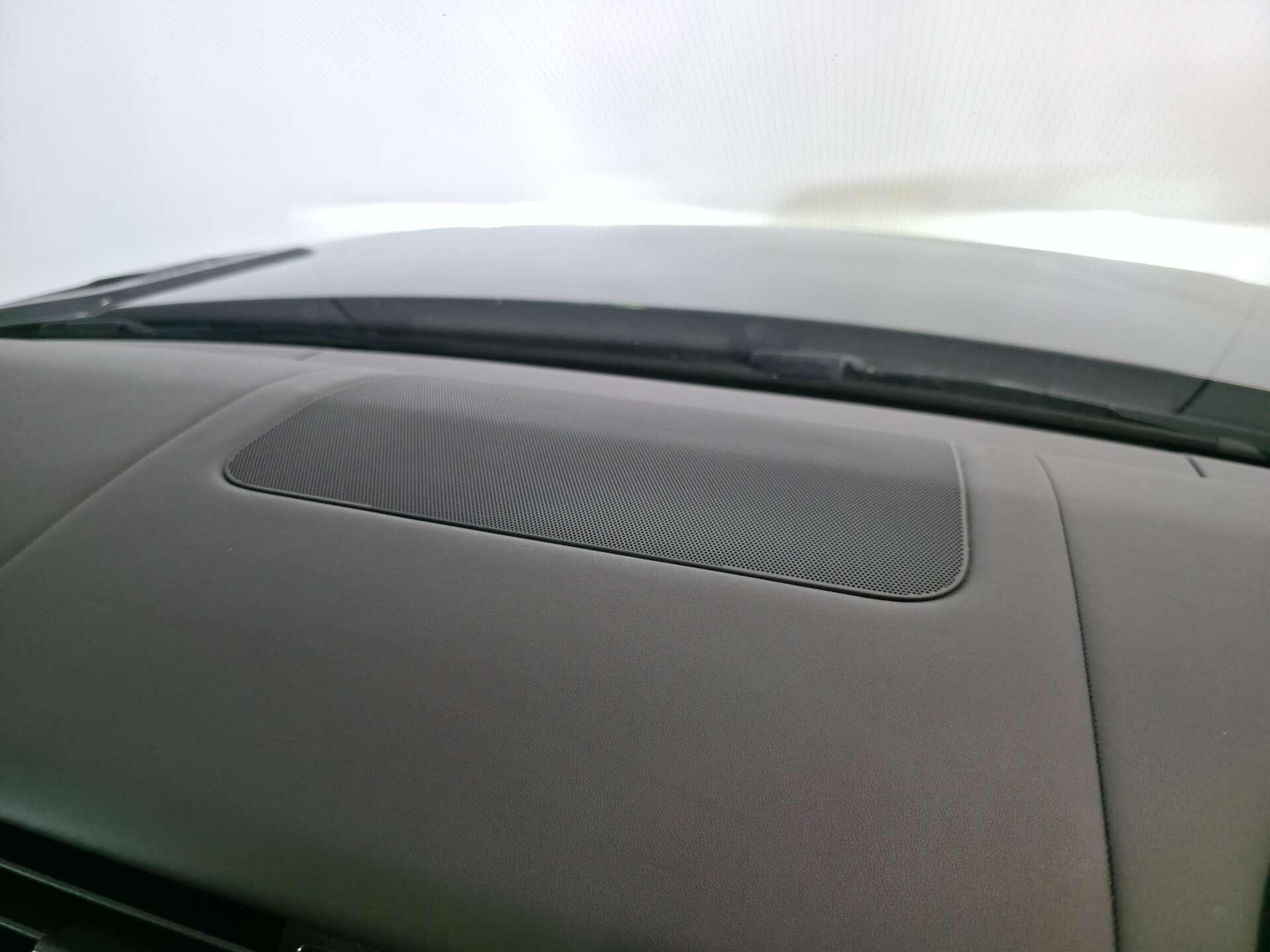 Land Rover Range Rover Sport view 36