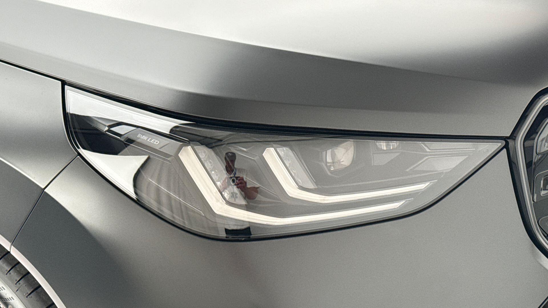 BMW X3 view 23
