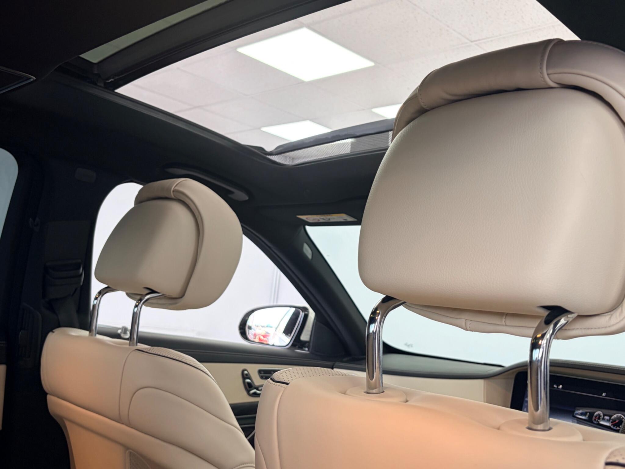 Mercedes-Benz S-Class view 38