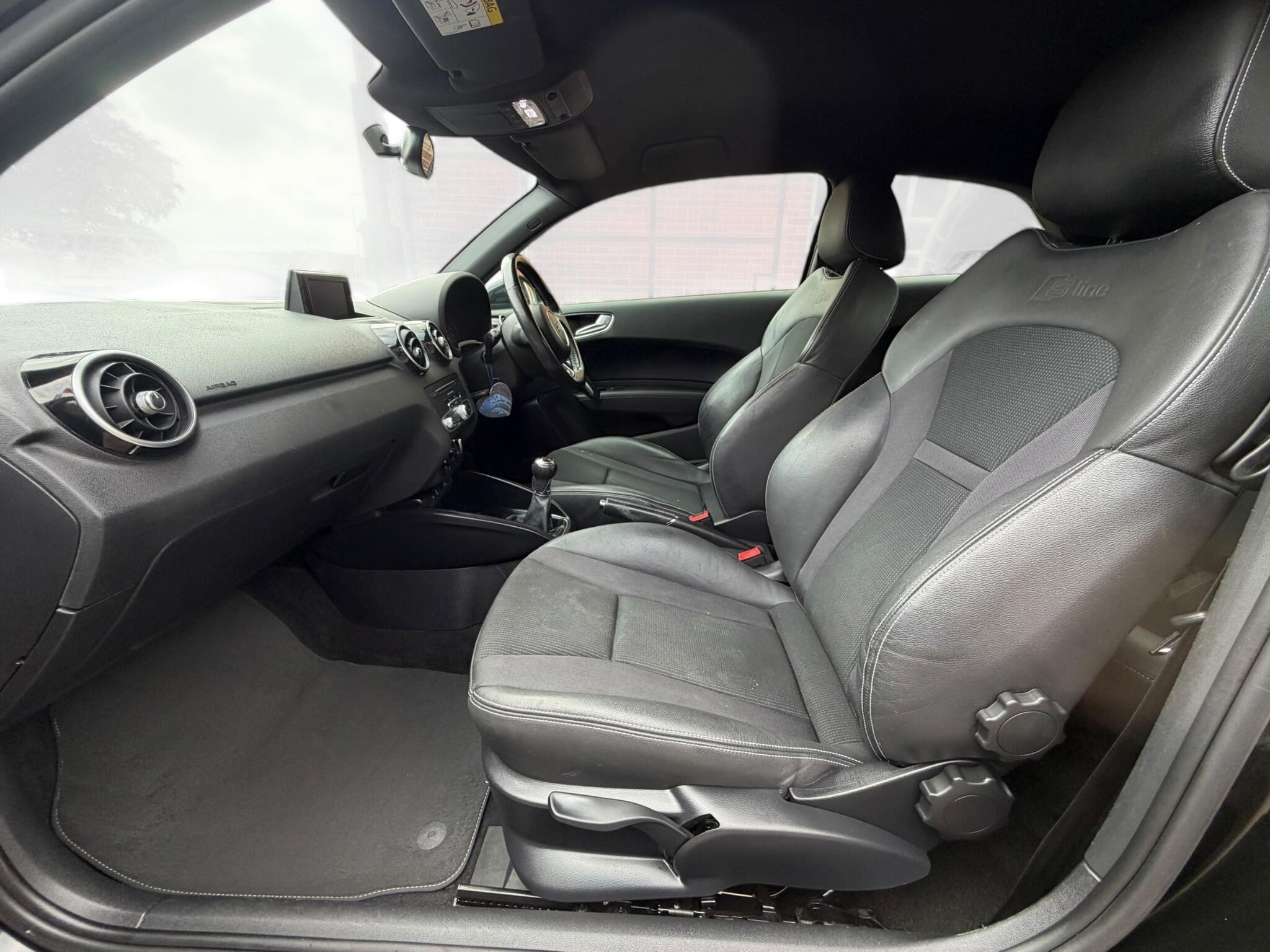 Audi A1 view 34
