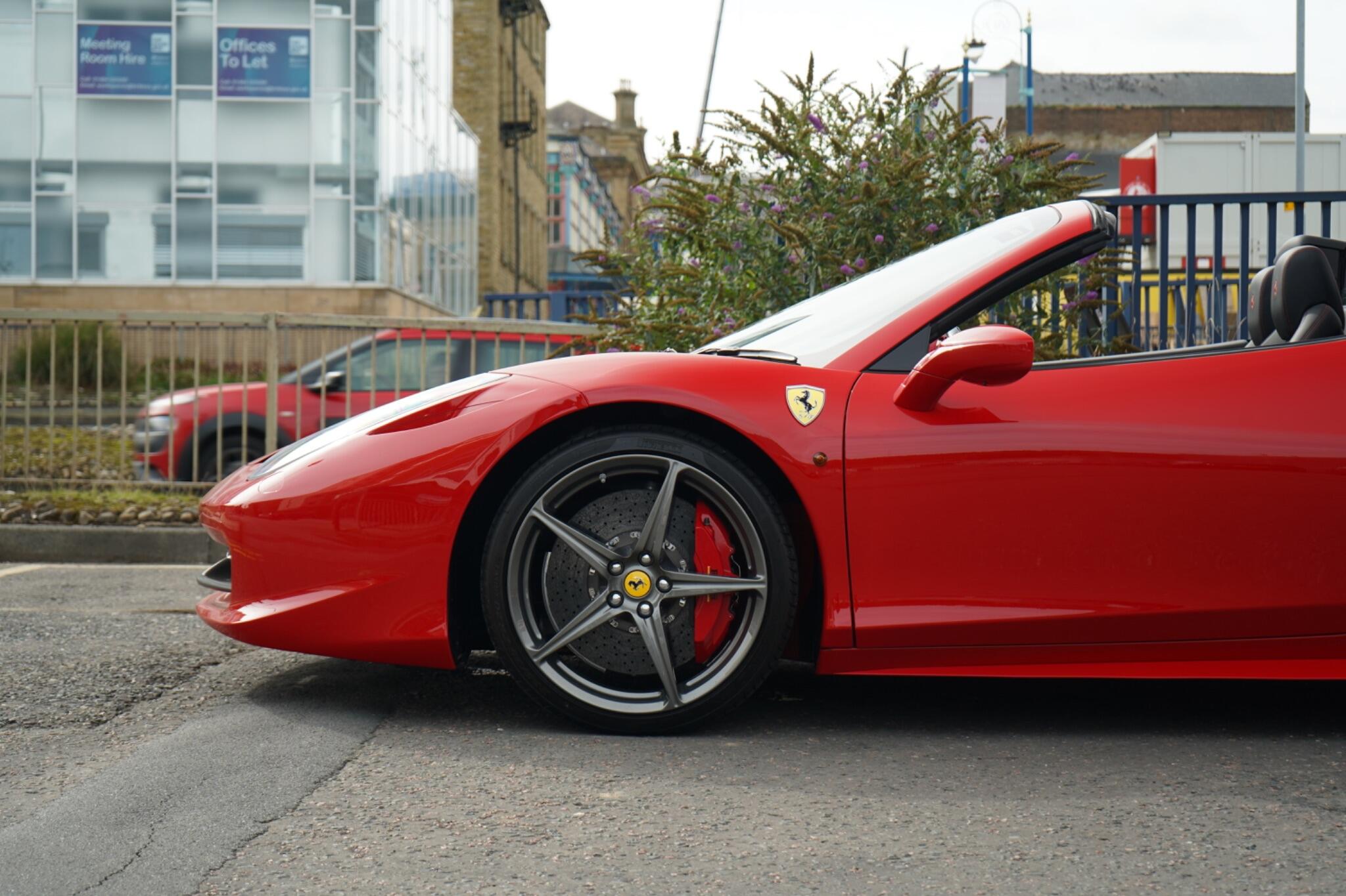 Ferrari 458 view 10