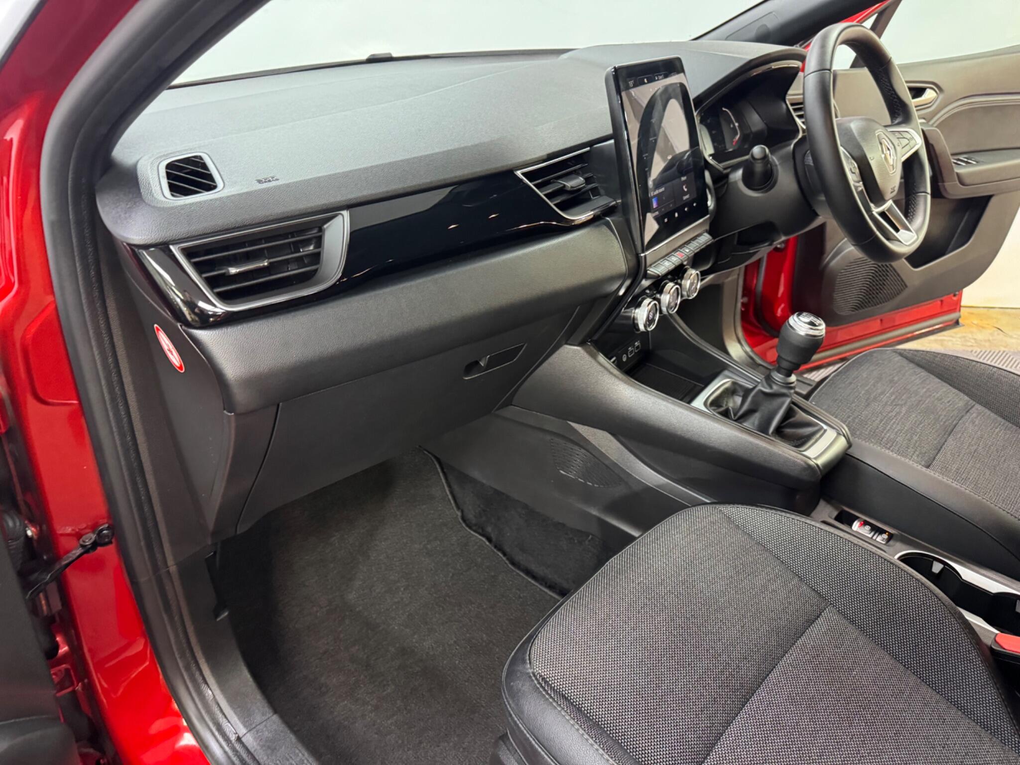 Renault Captur view 47