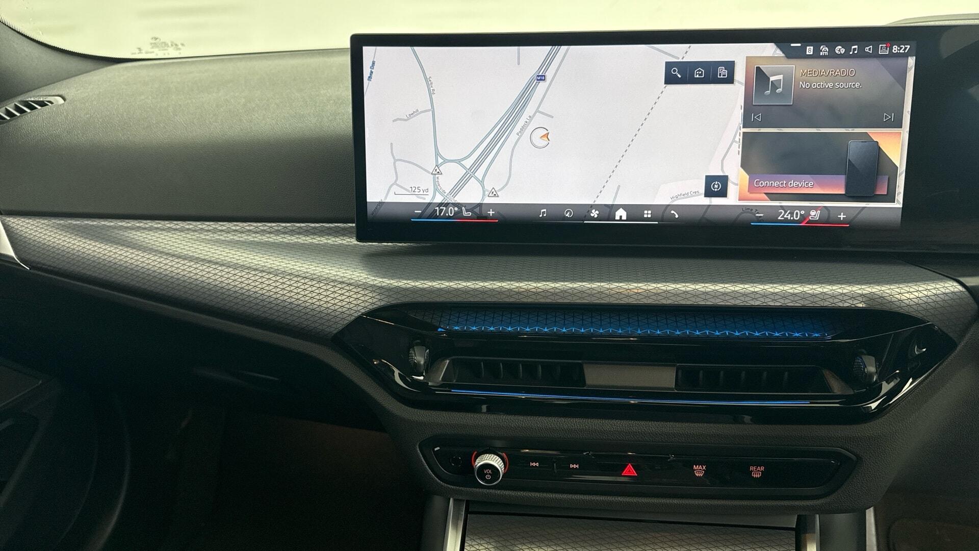 BMW 3 Series view 8