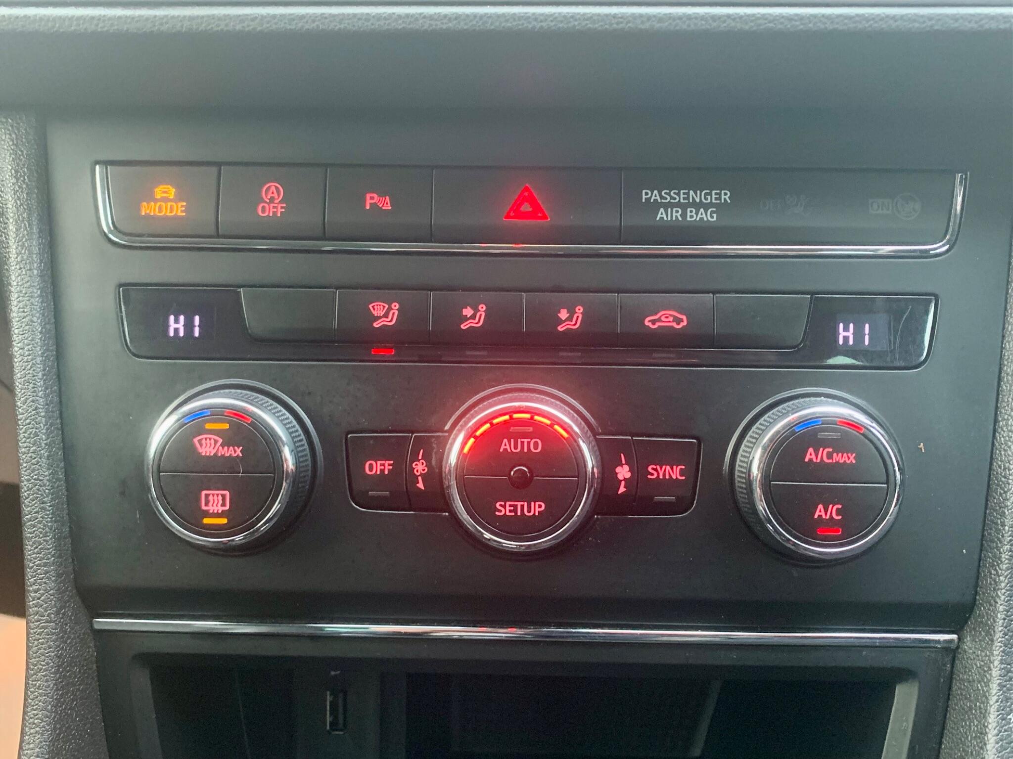 Seat Leon Leon view 69