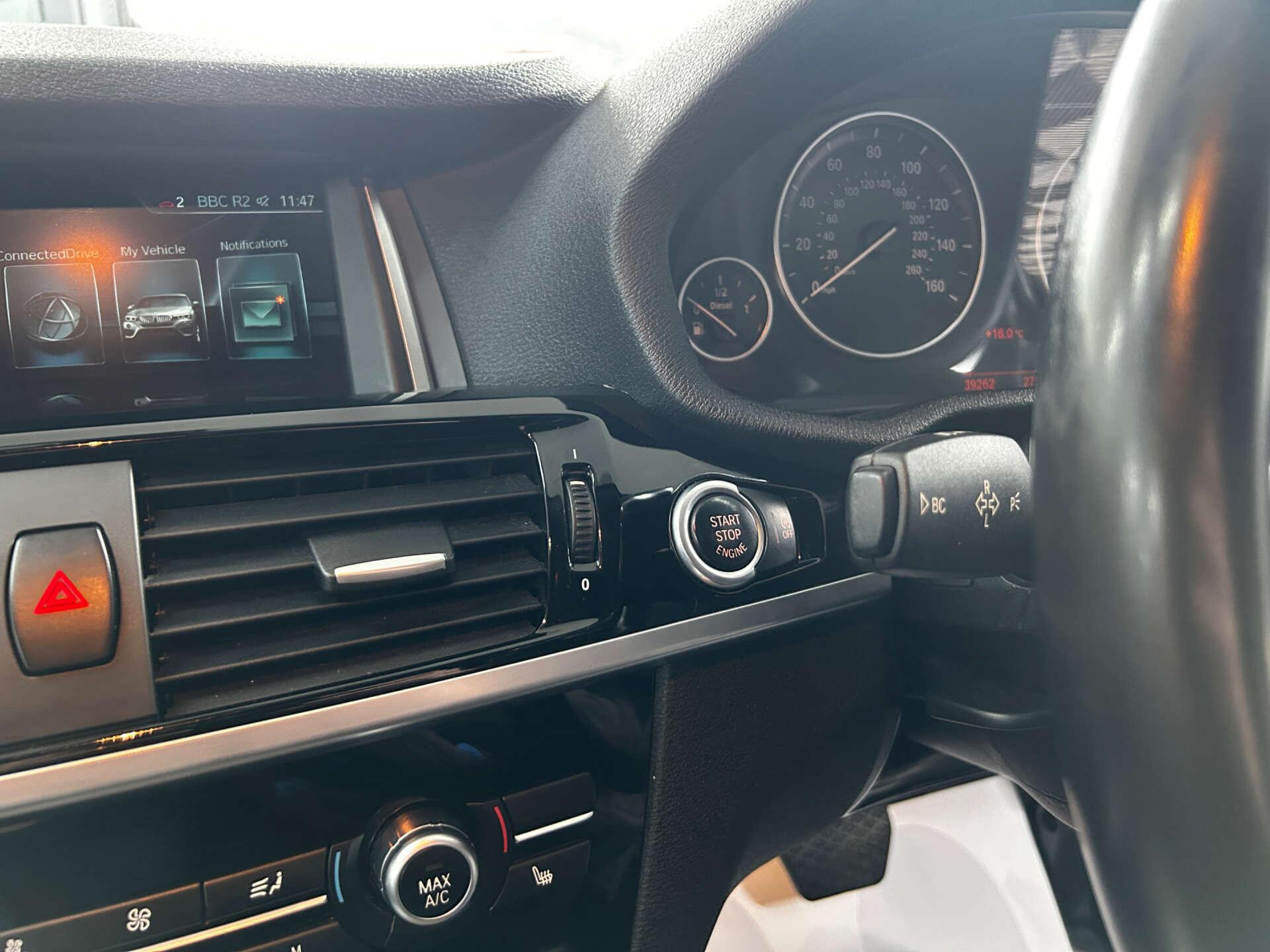 BMW X4 view 32