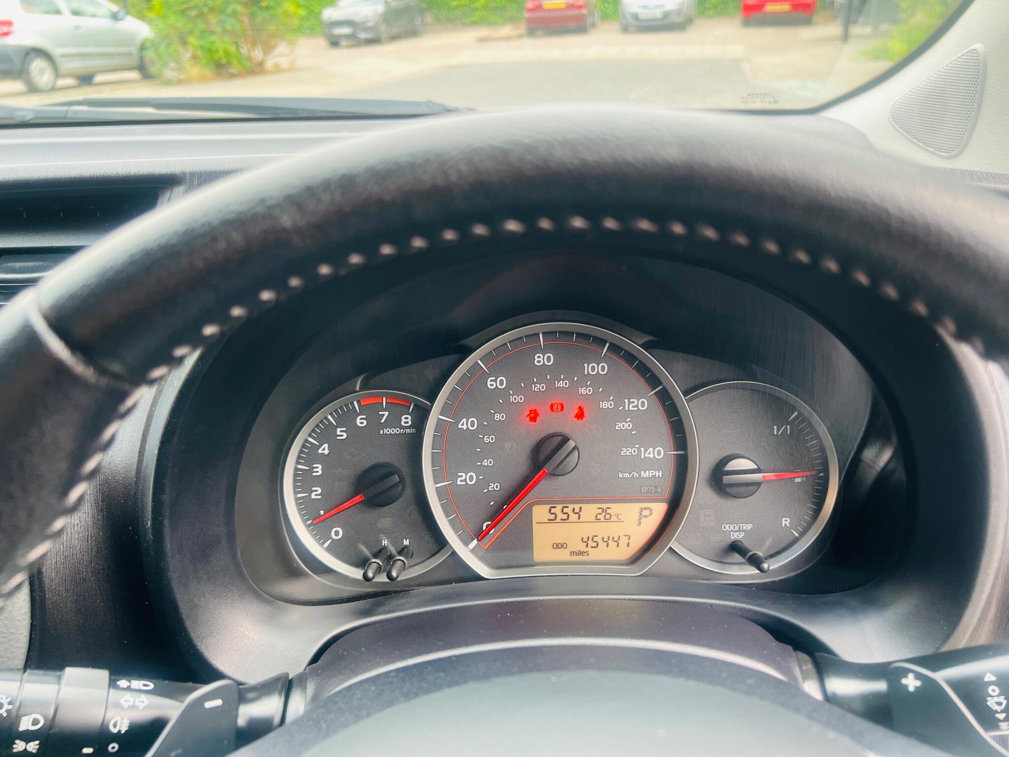 Toyota Yaris view 35