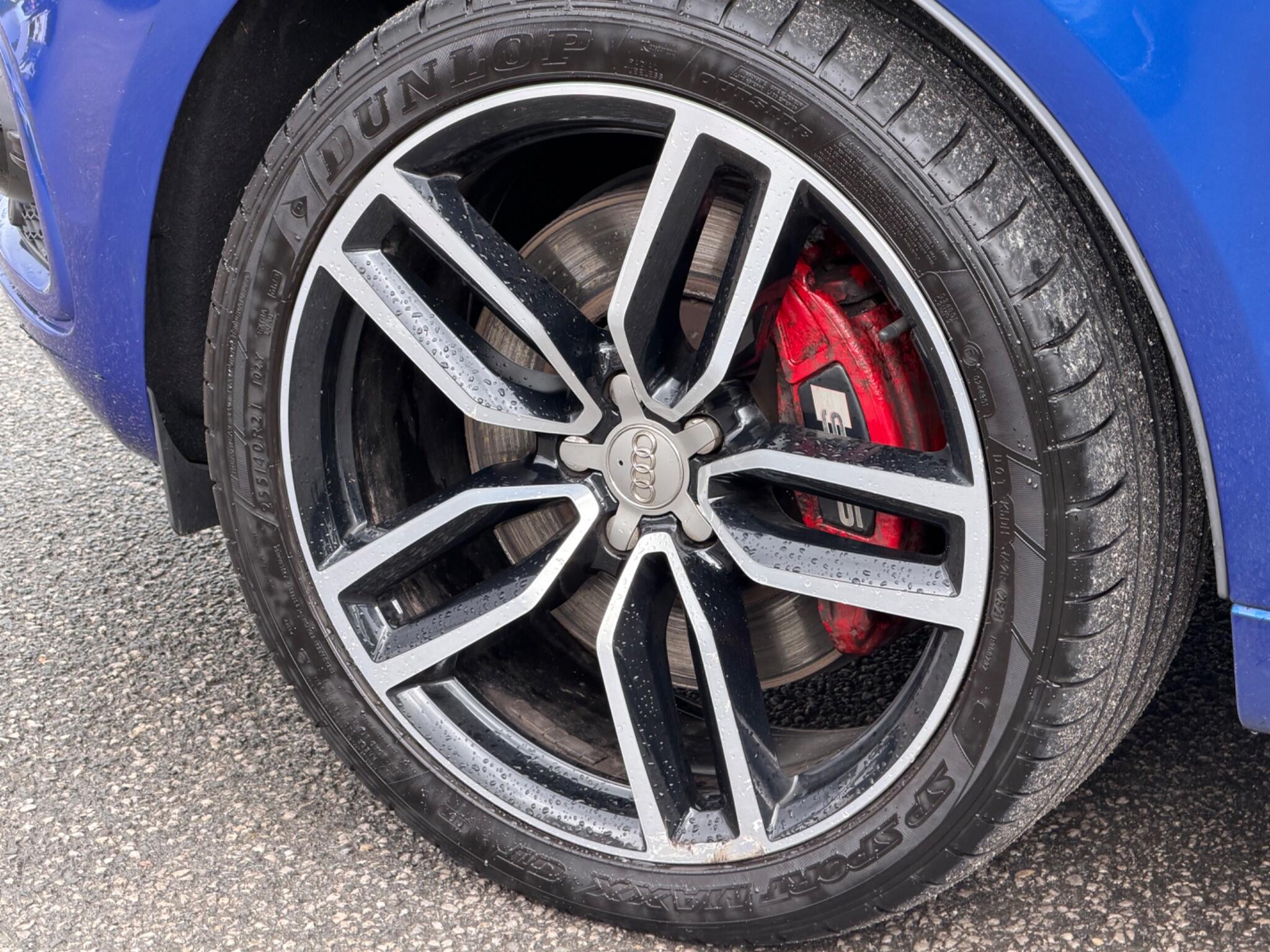Audi SQ5 view 60