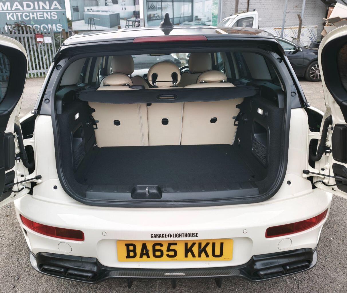 Mini Clubman view 31