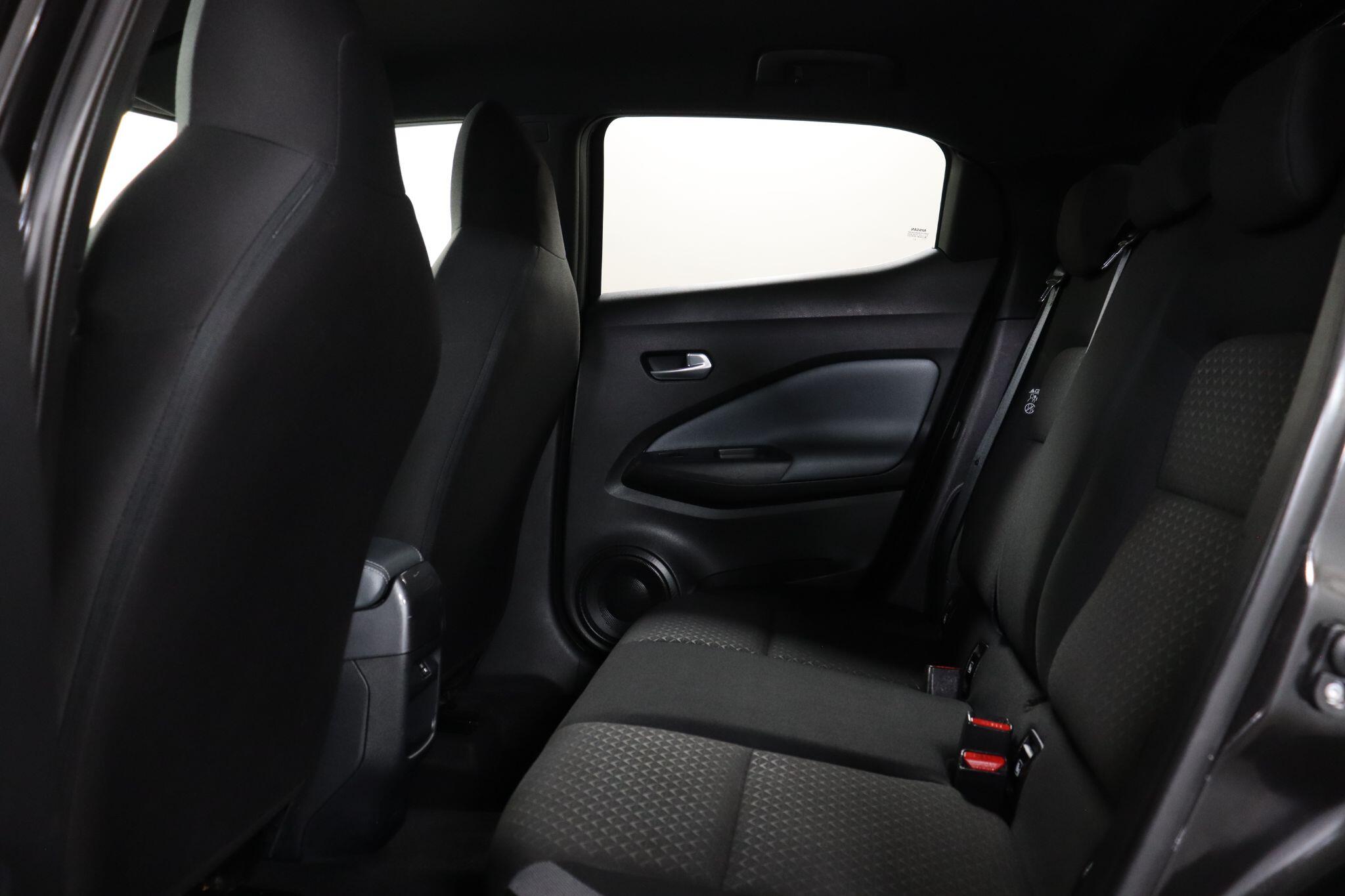 Nissan Juke view 42